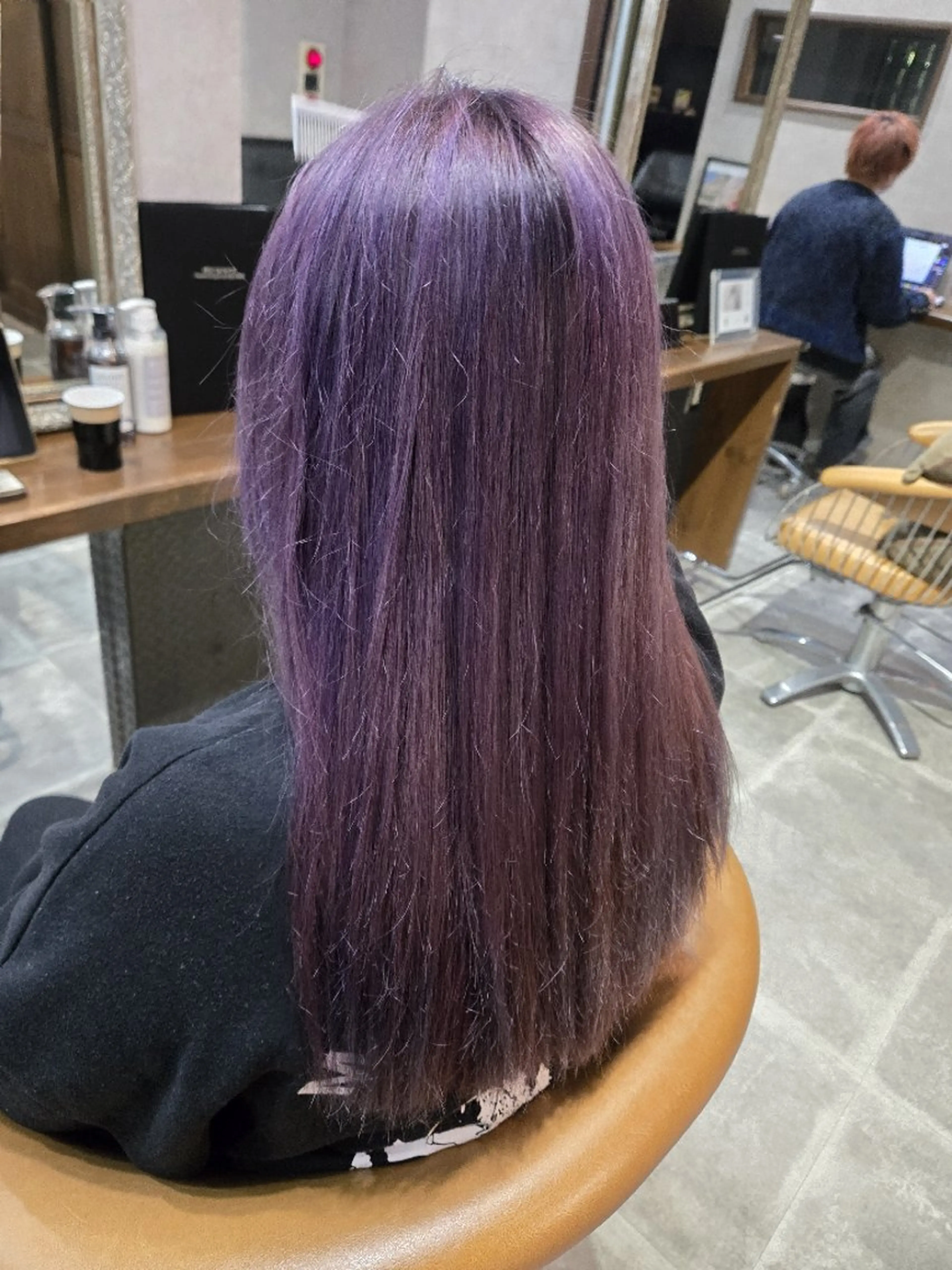 ダブルカラー (ブリーチ+オンカラー)の写真