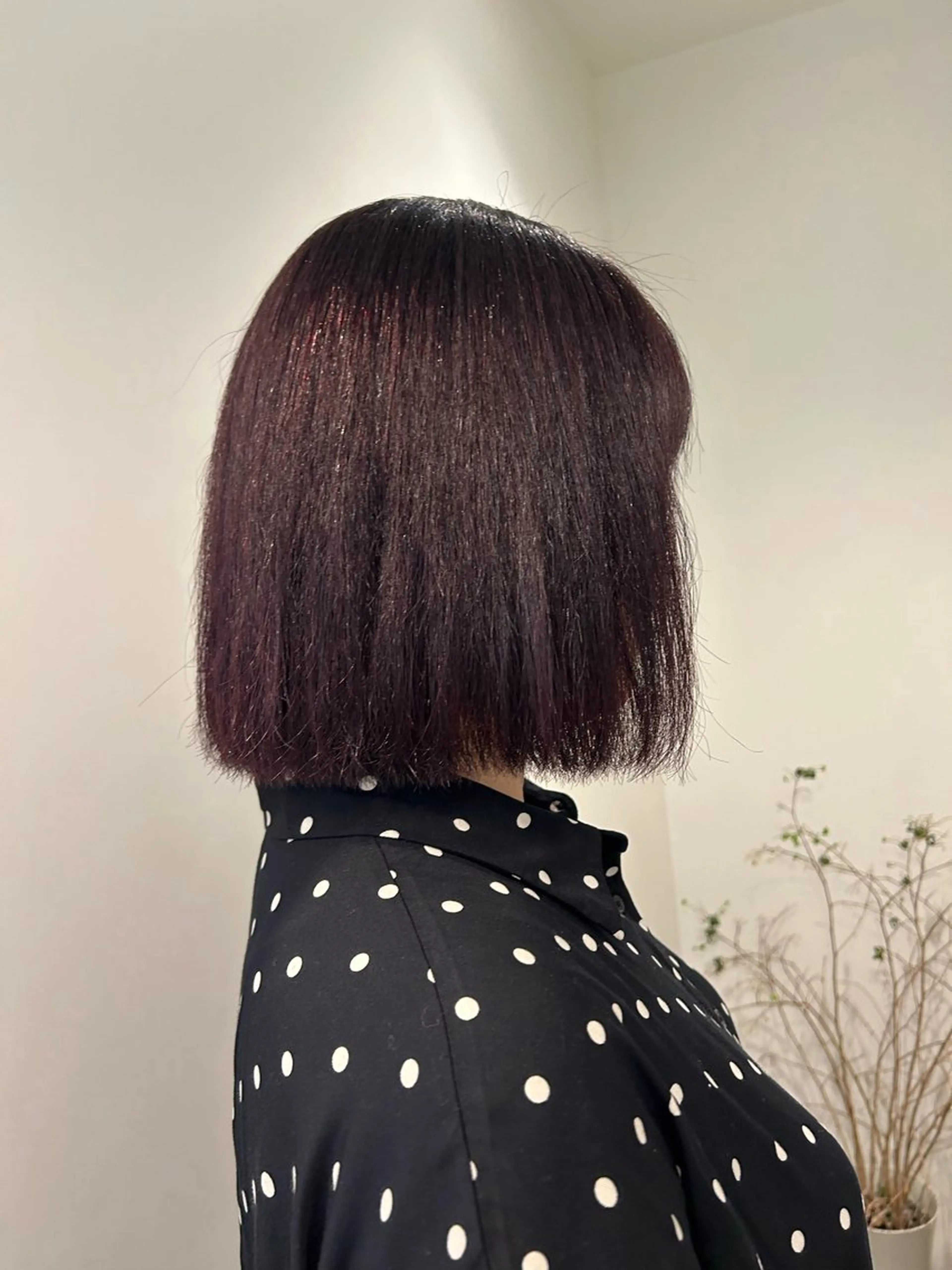 ミディアム 湯浅 美葉のヘアスタイル