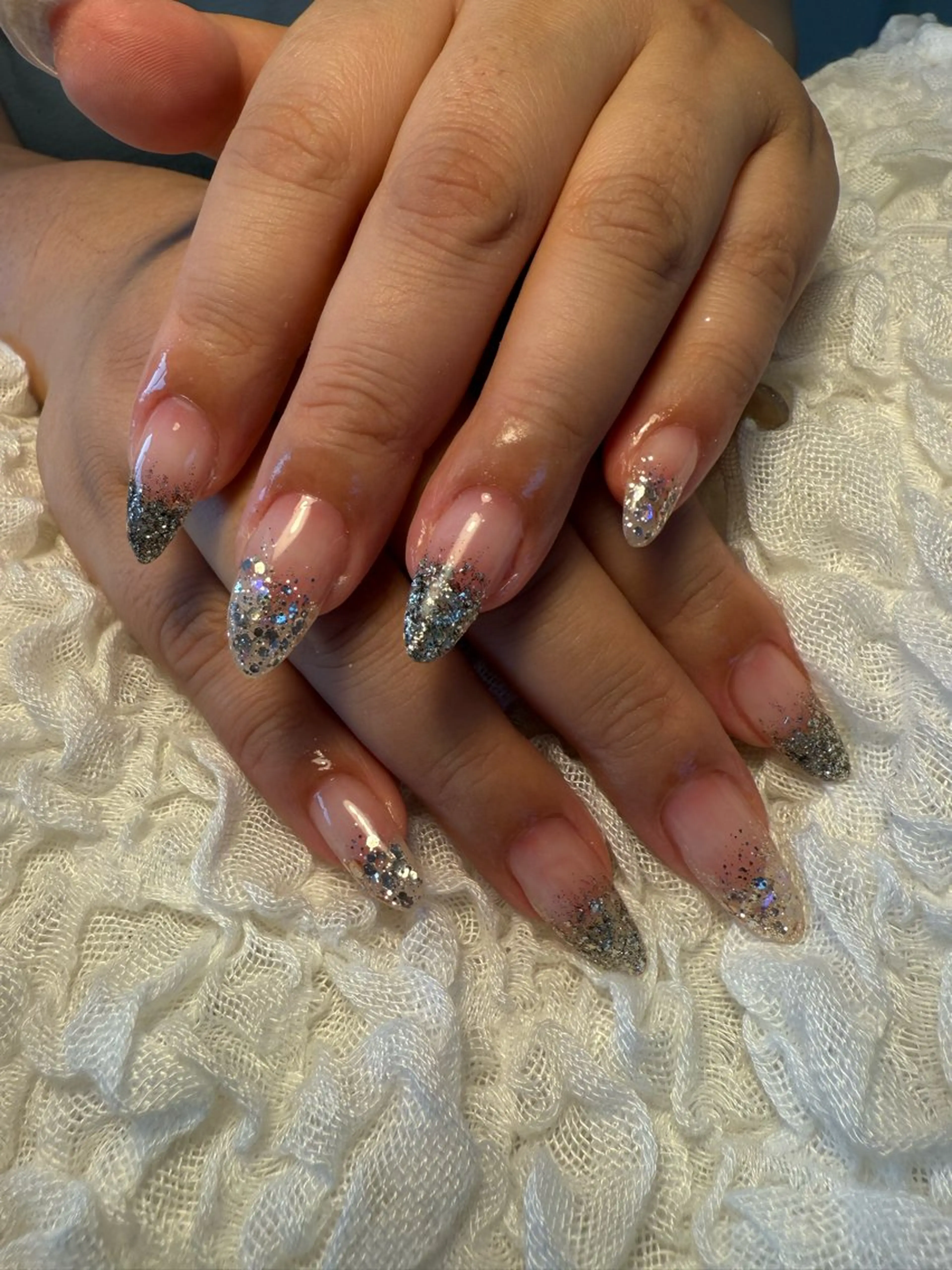 ネイル オーロラネイル ゴールド グラデーション キラキラネイル ラメ(グリッター) nail salon Estelleのネイルデザイン