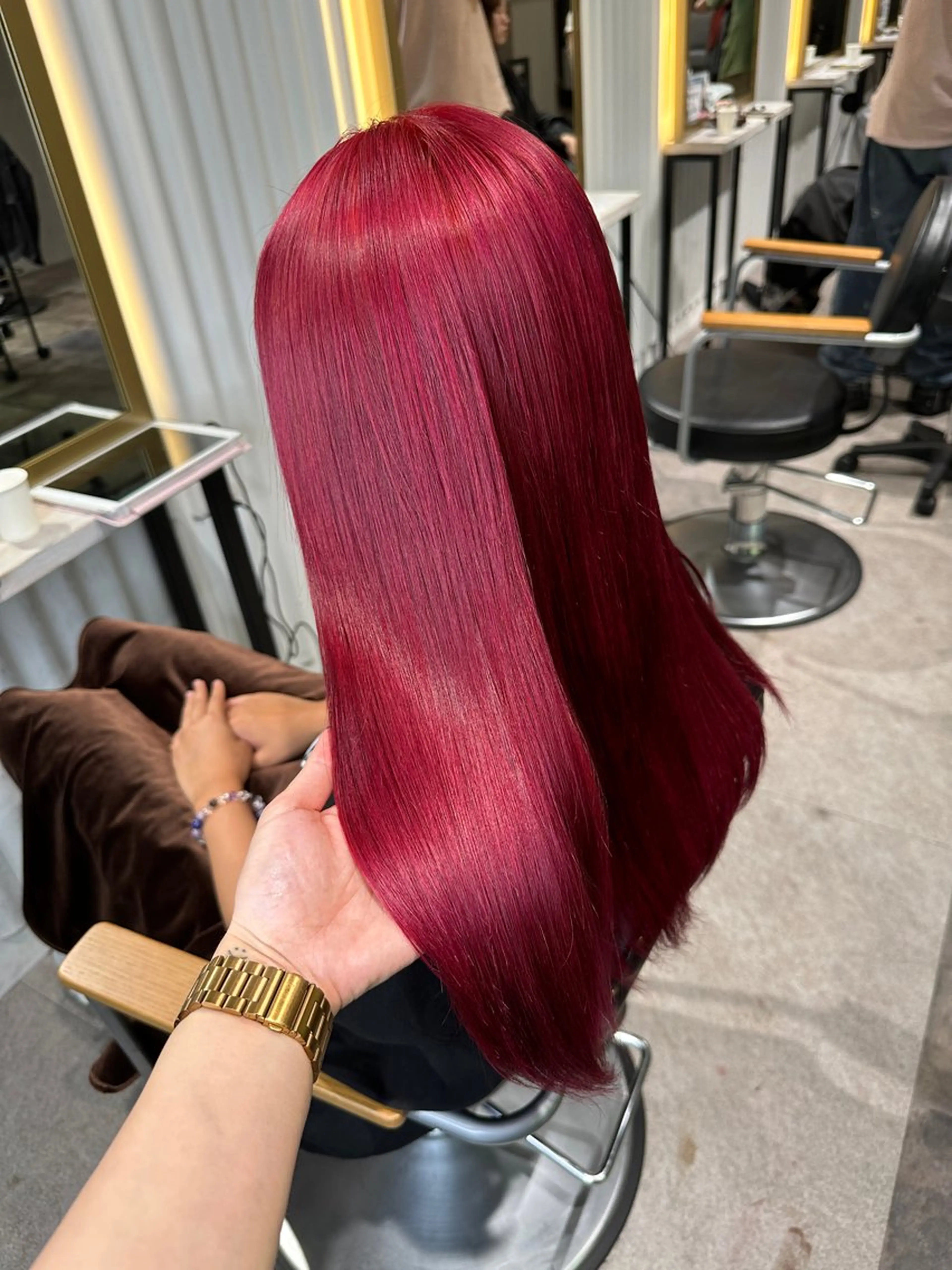 ロング ラフィスヘアー シン 大分店所属・ラフィスヘアー 大分店のヘアスタイル