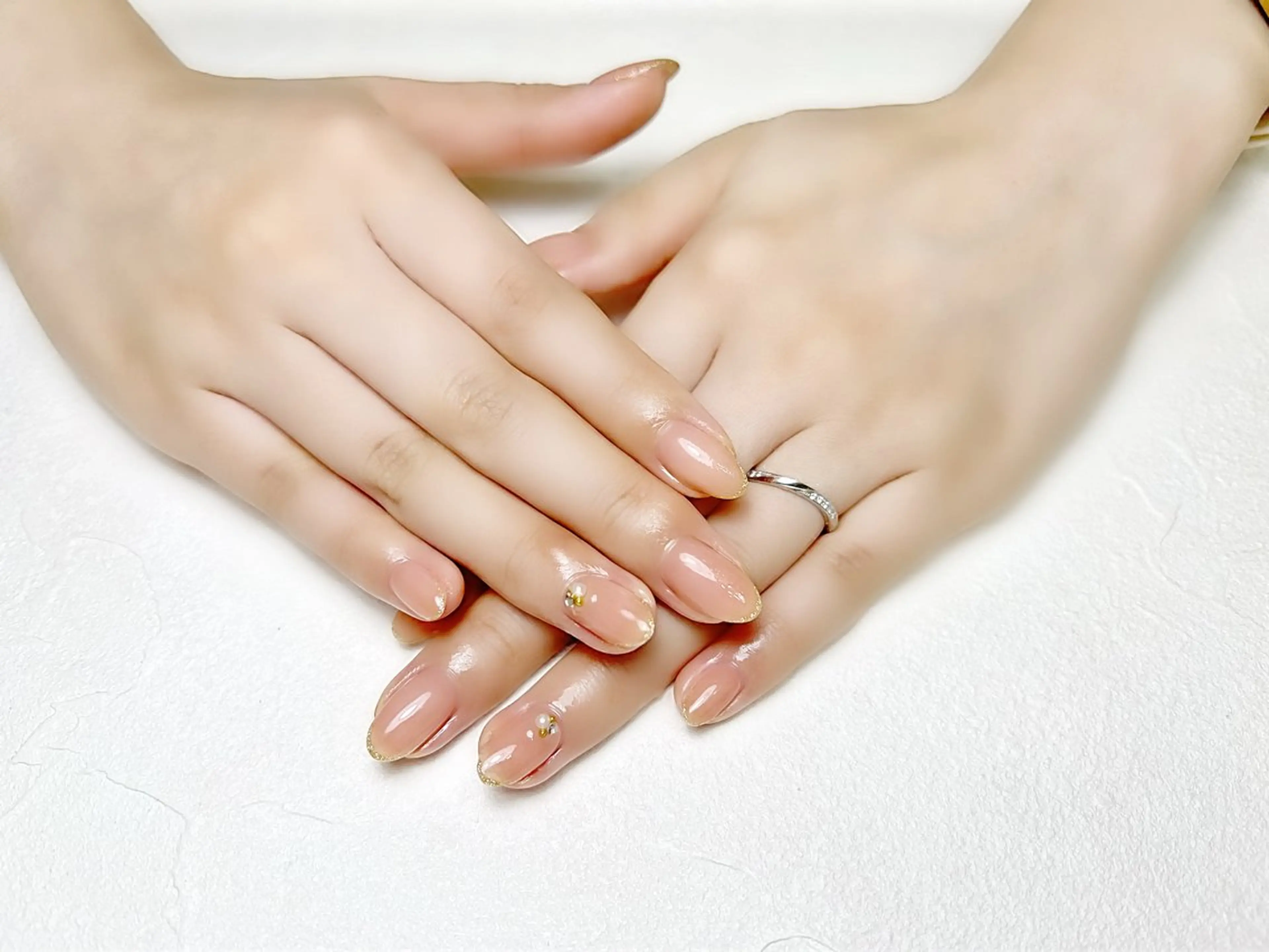 ネイル ラメ(グリッター) オフィスネイル ワンカラーネイル rouse nail RISATOのネイルデザイン