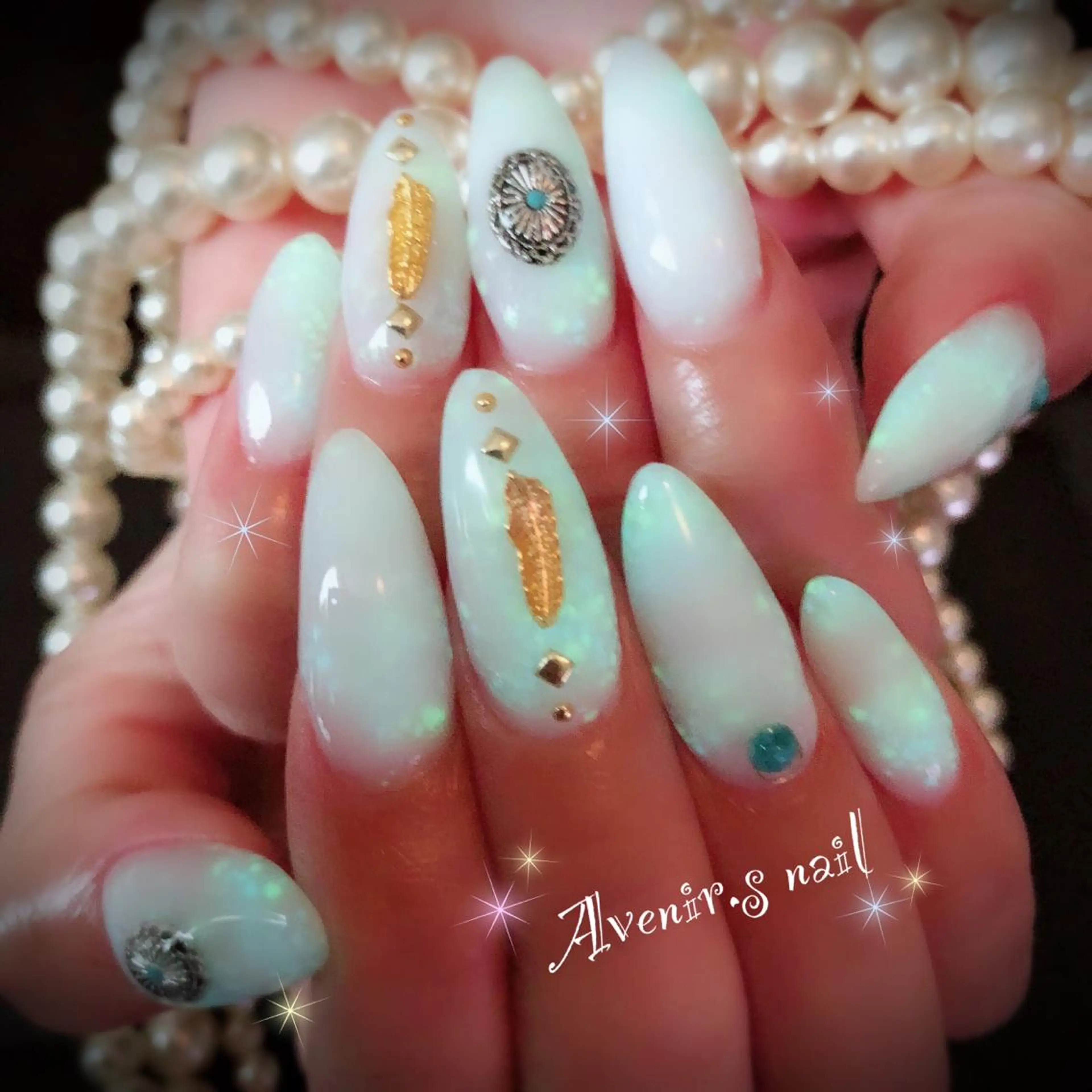 ネイル スカルプネイル Home Salon Avenir.のネイルデザイン