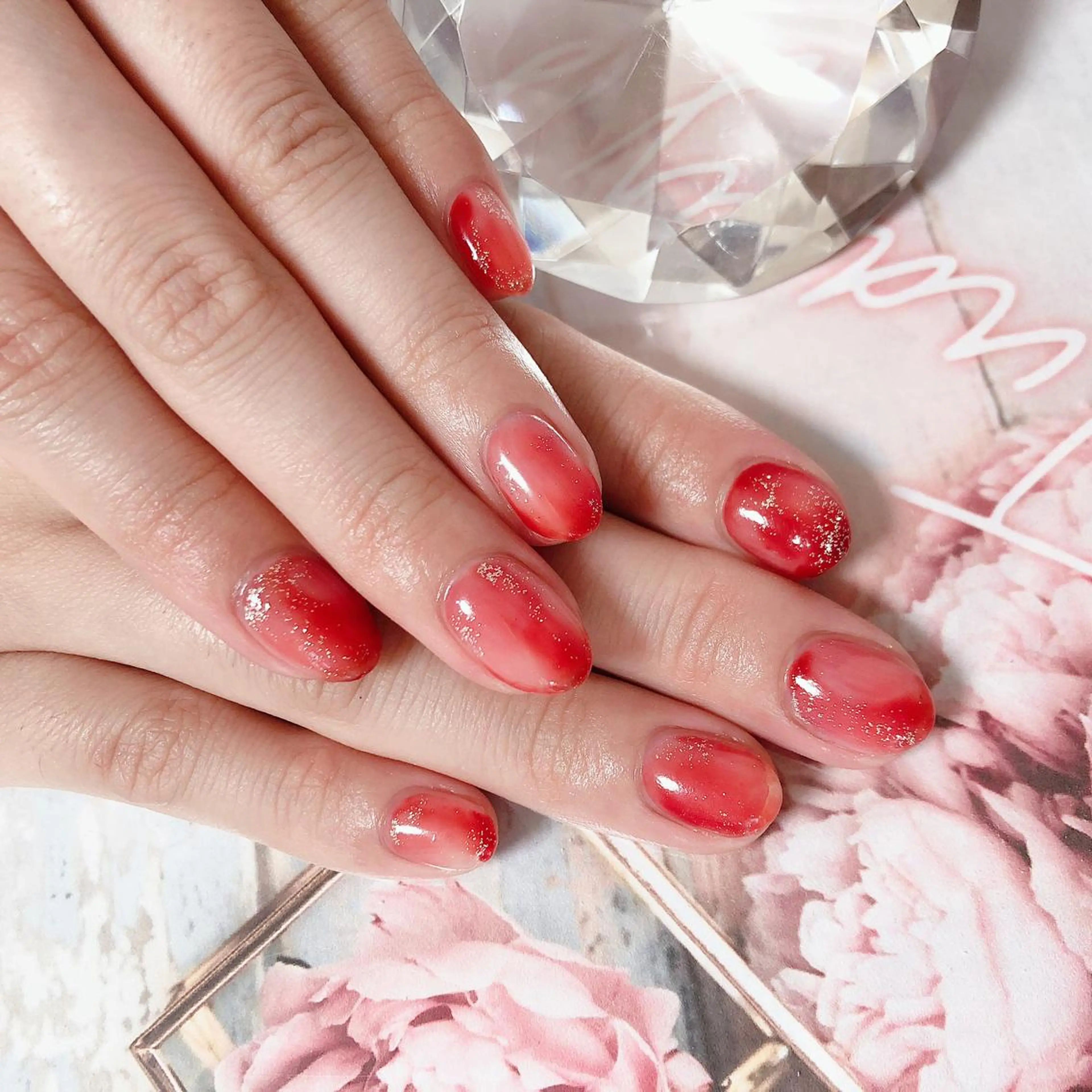 ミディアム ネイル ハンドネイル ハンドケア 💎ビューティサロン 湘南　RIRAN💎のネイルデザイン