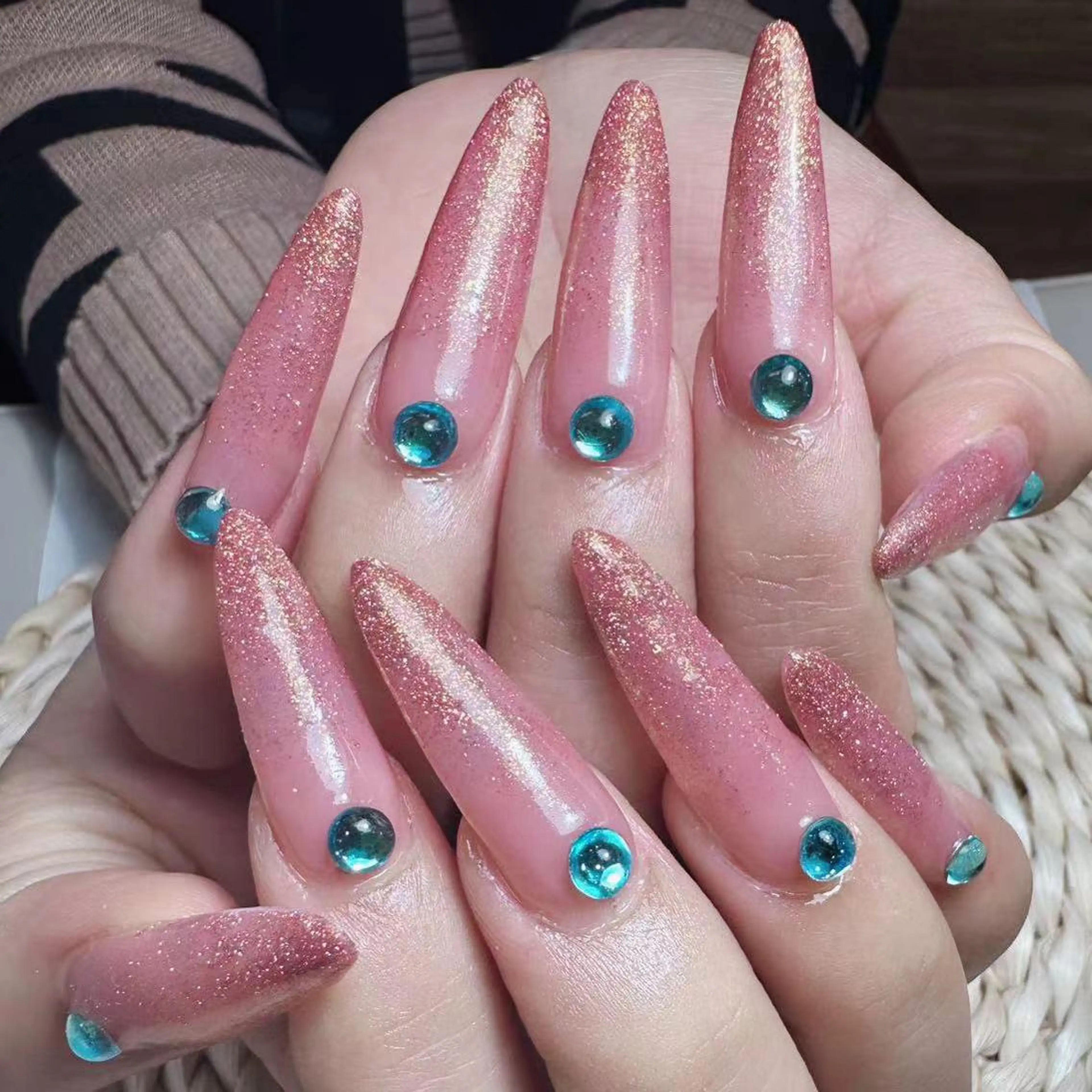 ネイル ハンドネイル DEMAIN- 🕊️研修のネイルデザイン