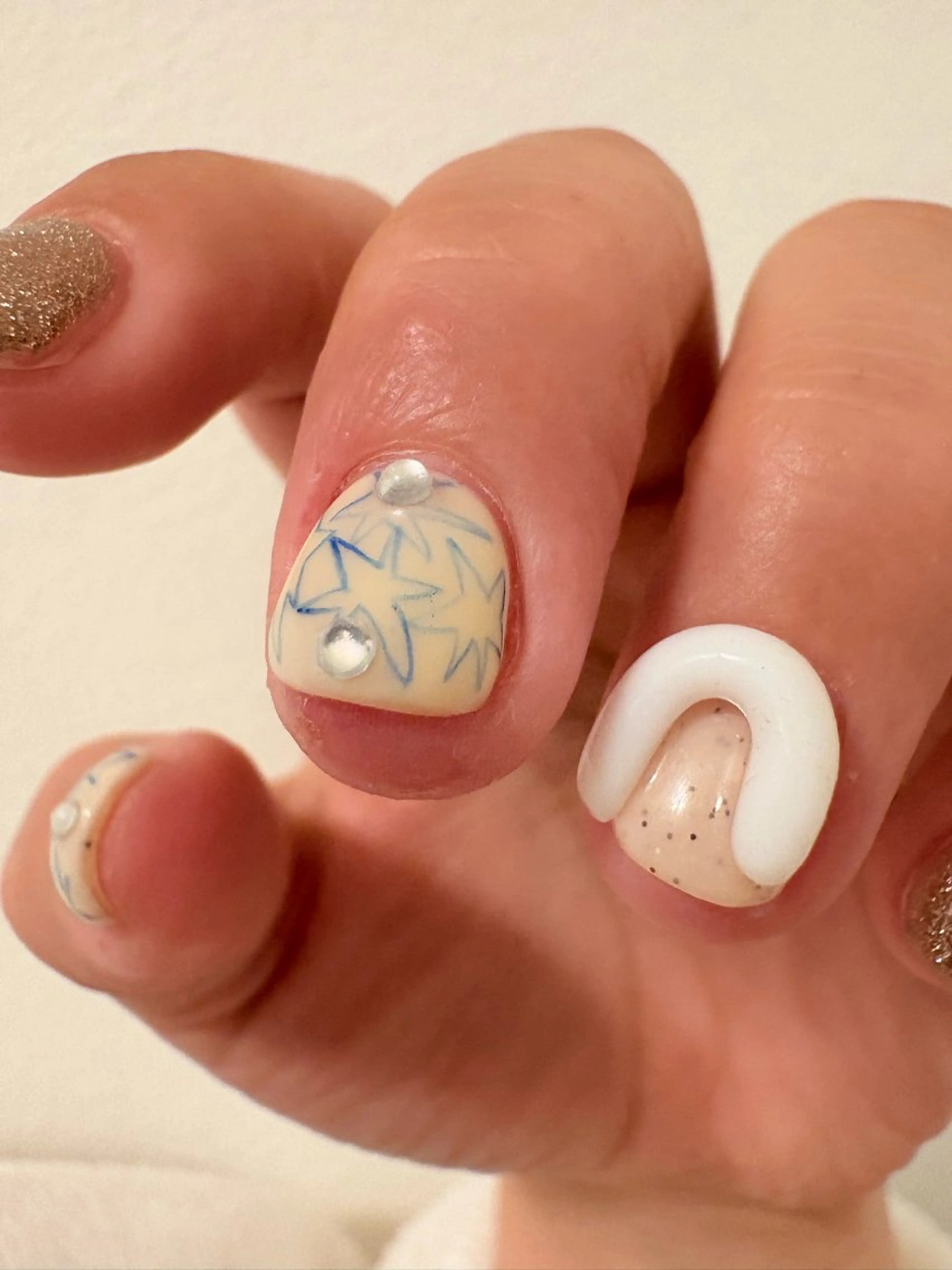 ネイル ハンドネイル she saw me / shokoのネイルデザイン