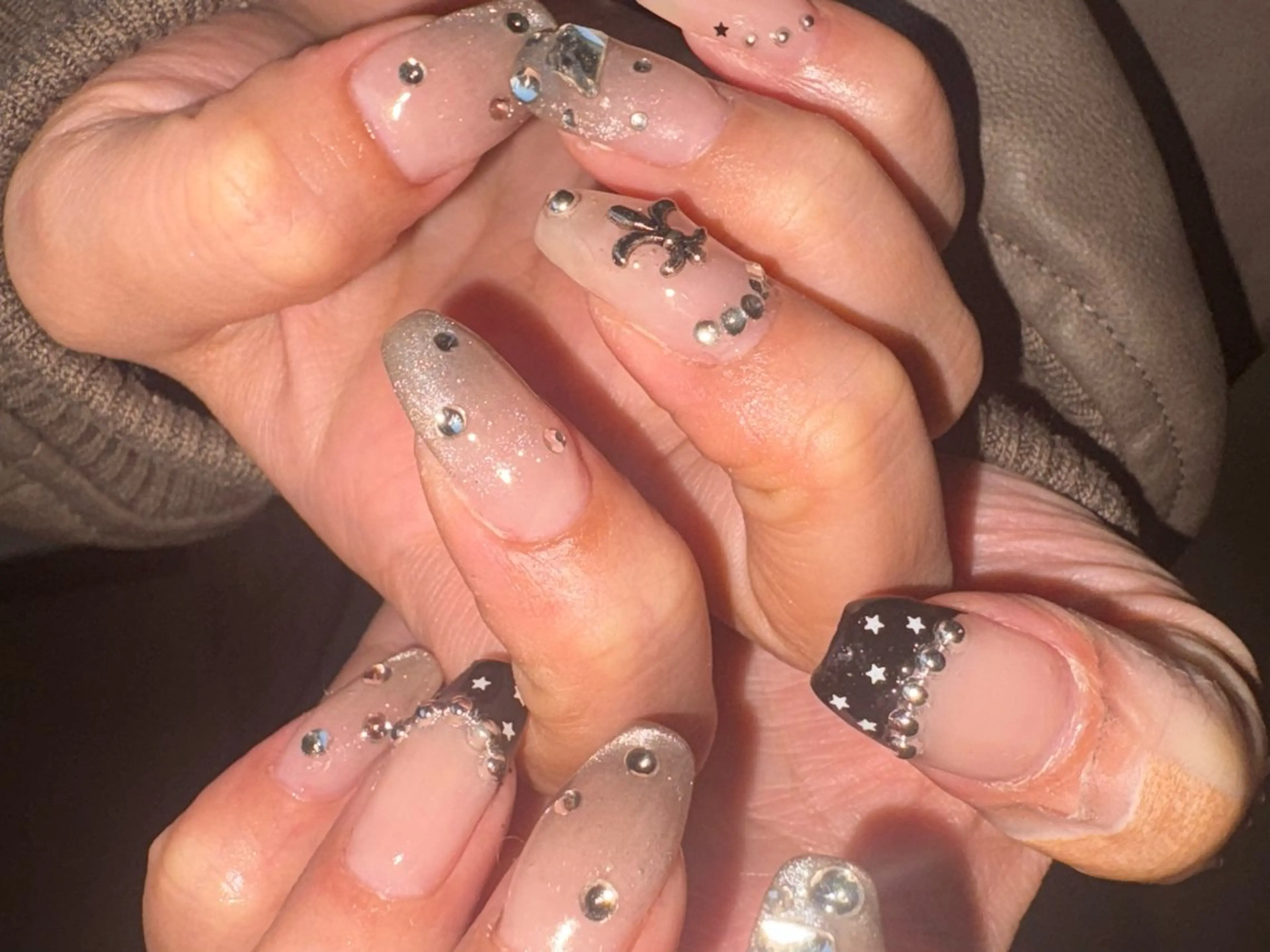 メンズ ネイル ハンドネイル akari✨ 韓国風、メンズネイルのネイルデザイン