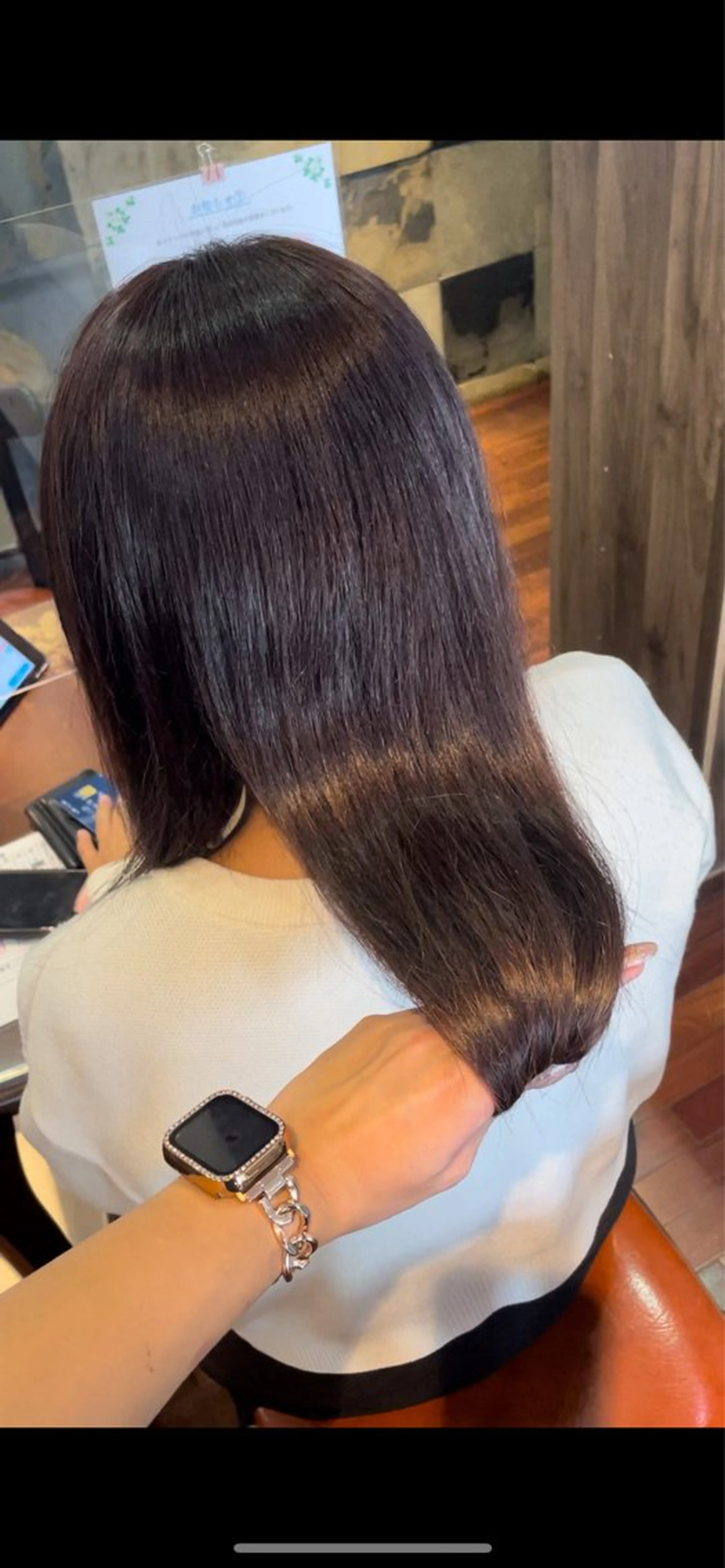 ロング カラー レッドカラー 髪質改善 トリートメント 福見 美保のヘアスタイル