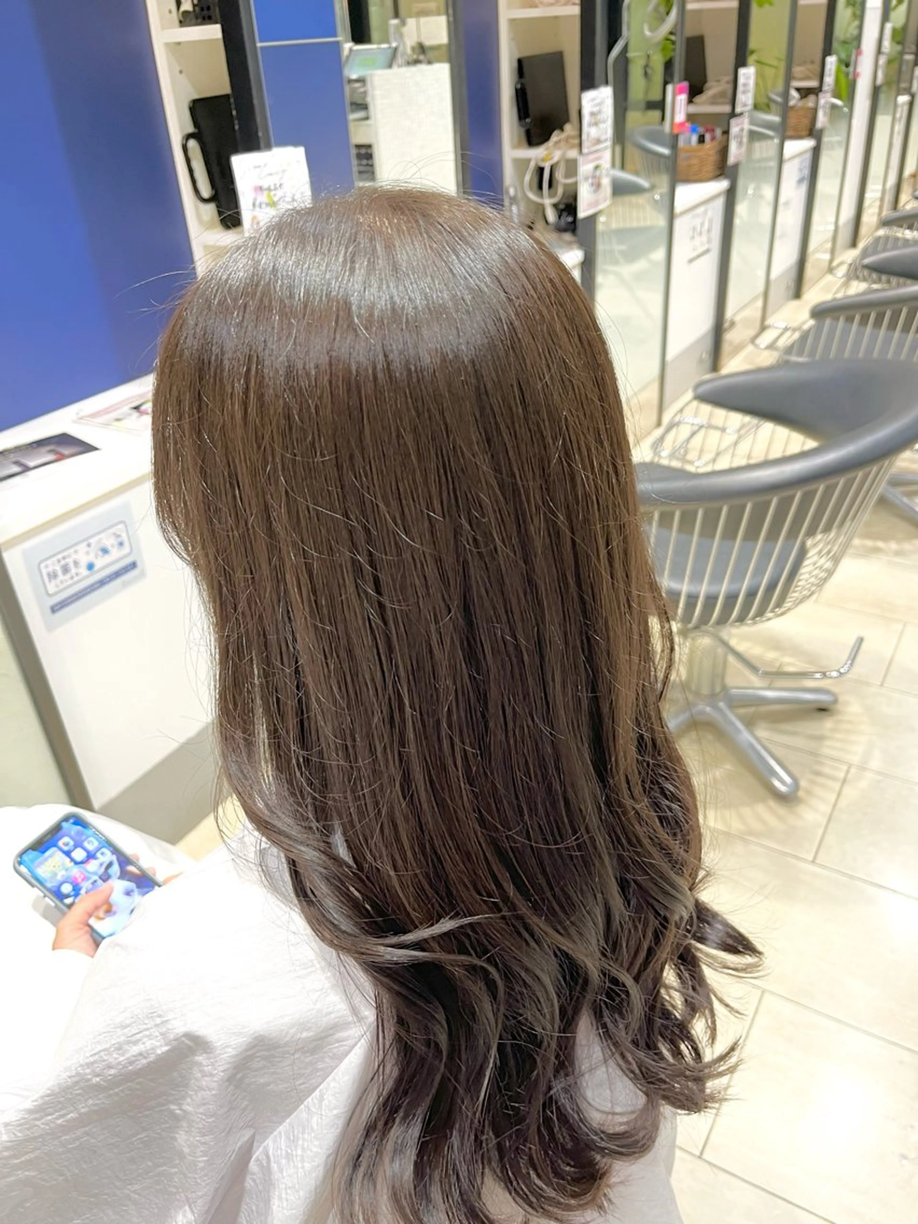 【期間限定】カット＋赤み消しカラーの写真