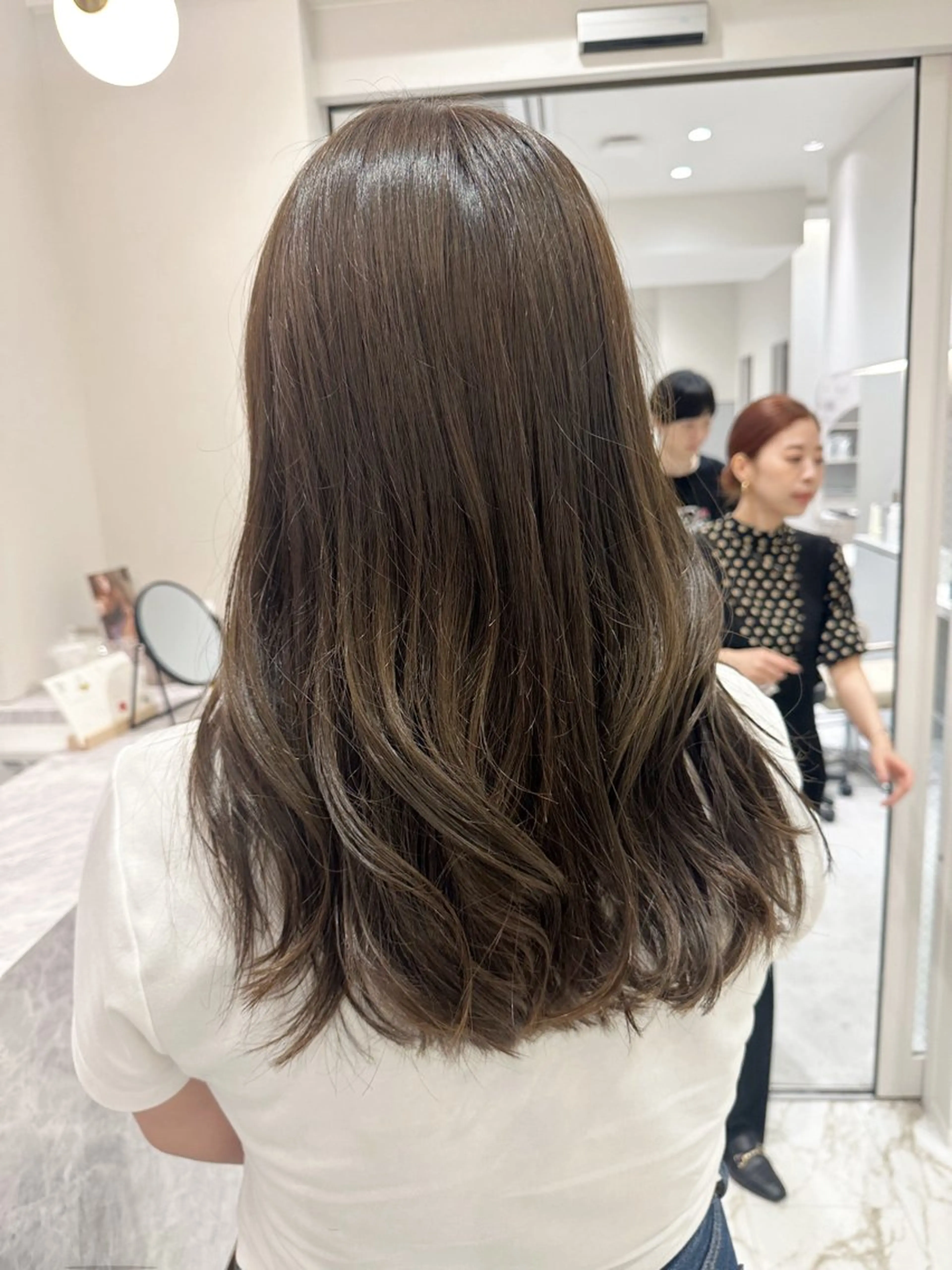 セミロング カラー カット ヘアカラー トリートメント 韓国レイヤー✨ yasuko銀座のヘアスタイル