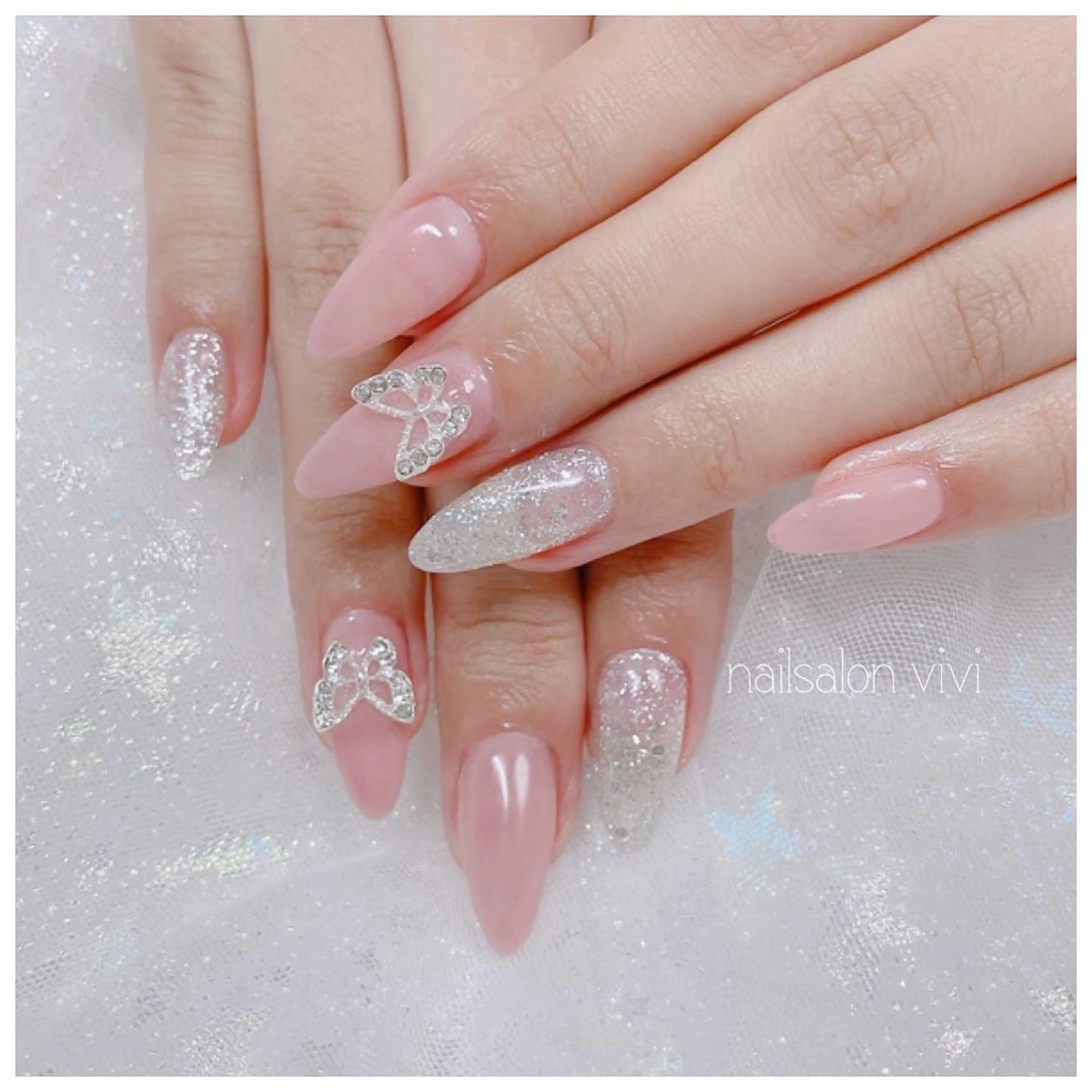 ネイル ＶＩＶＩ nailsalonのネイルデザイン
