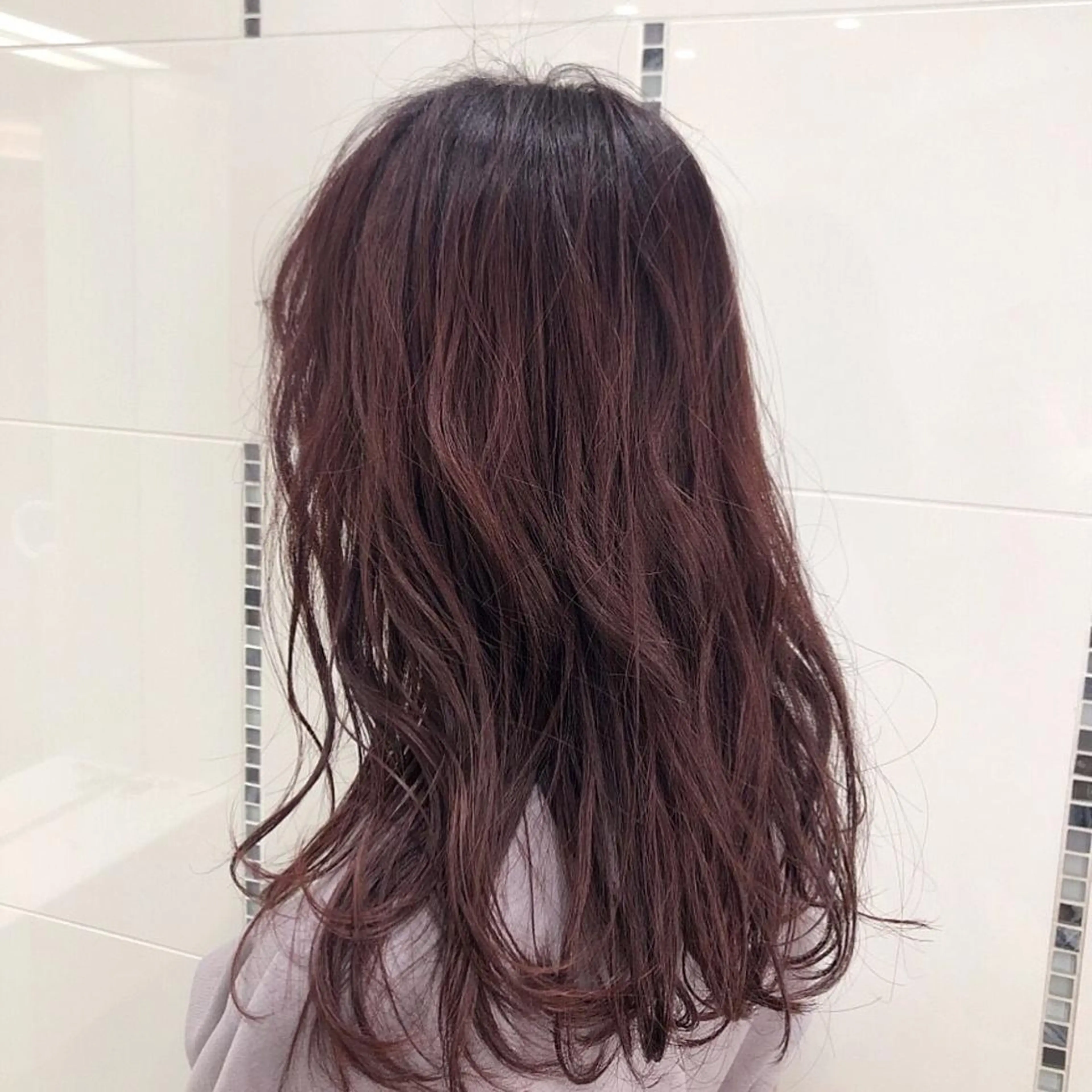 ロング カラー ブリーチ ブリーチなしカラー ピンクカラー 韓国ヘア☁️ mitsukiのヘアスタイル