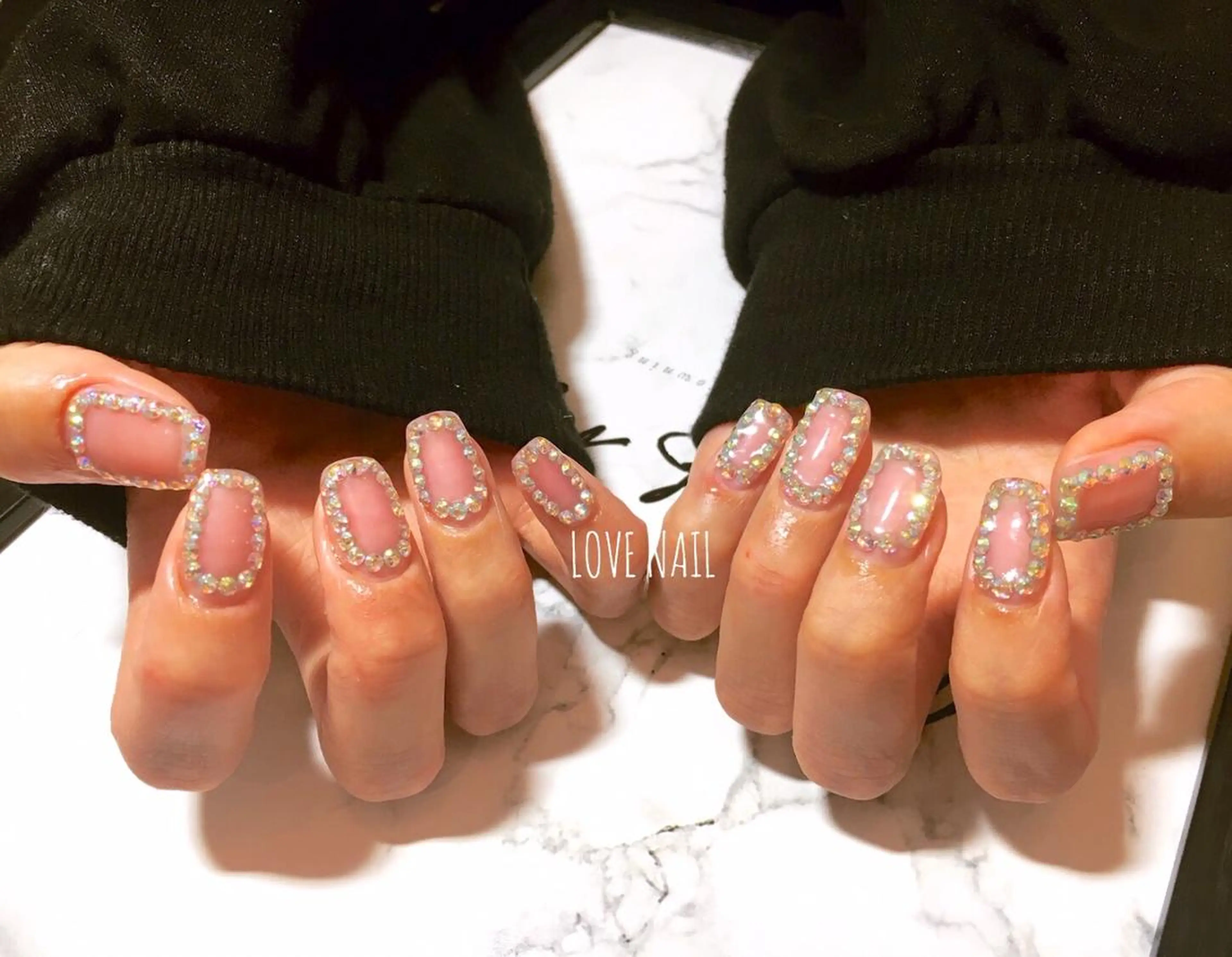 ネイル ハンドネイル LOVE NAIL 💕Sonoのネイルデザイン