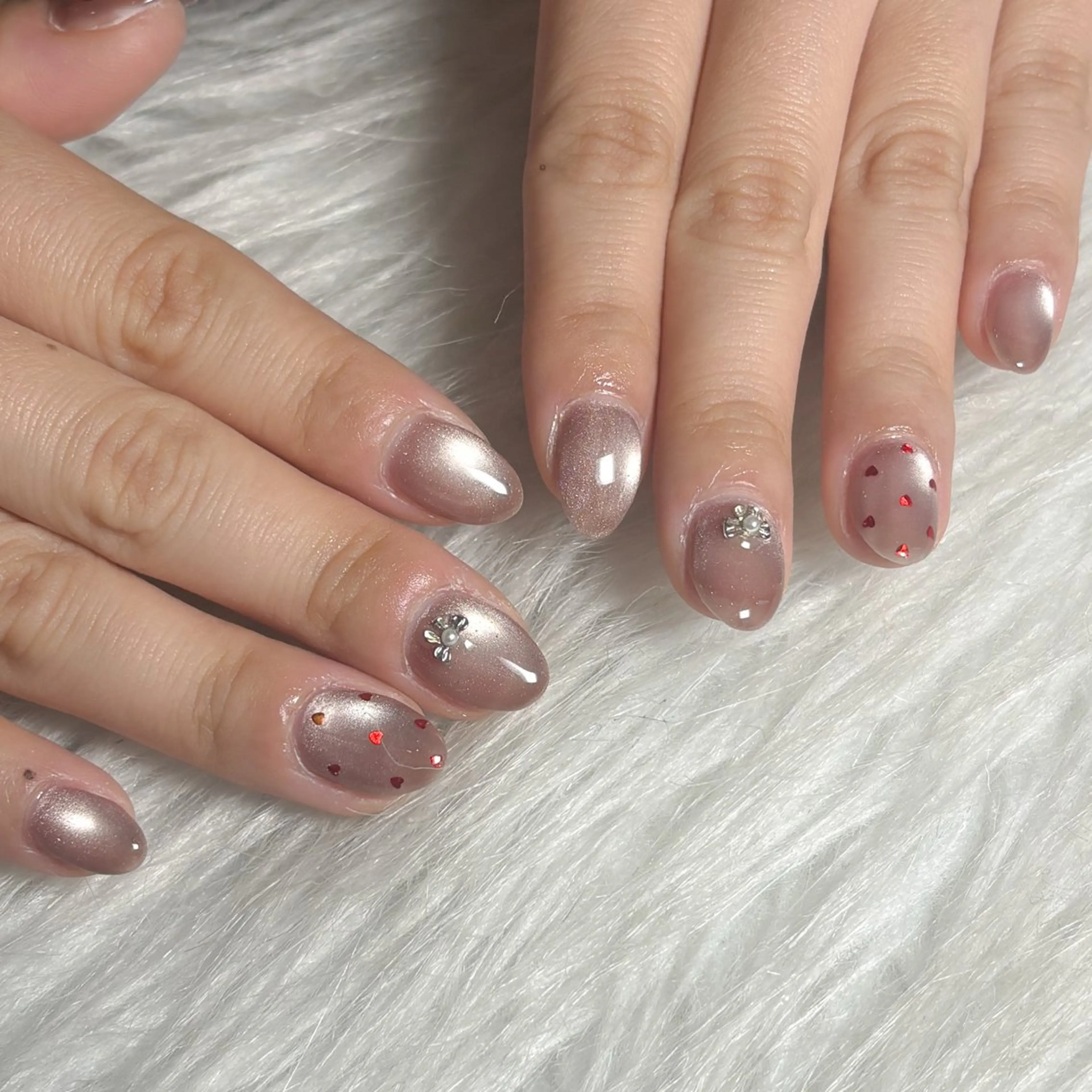 ネイル ハンドネイル LAVISH manaのネイルデザイン