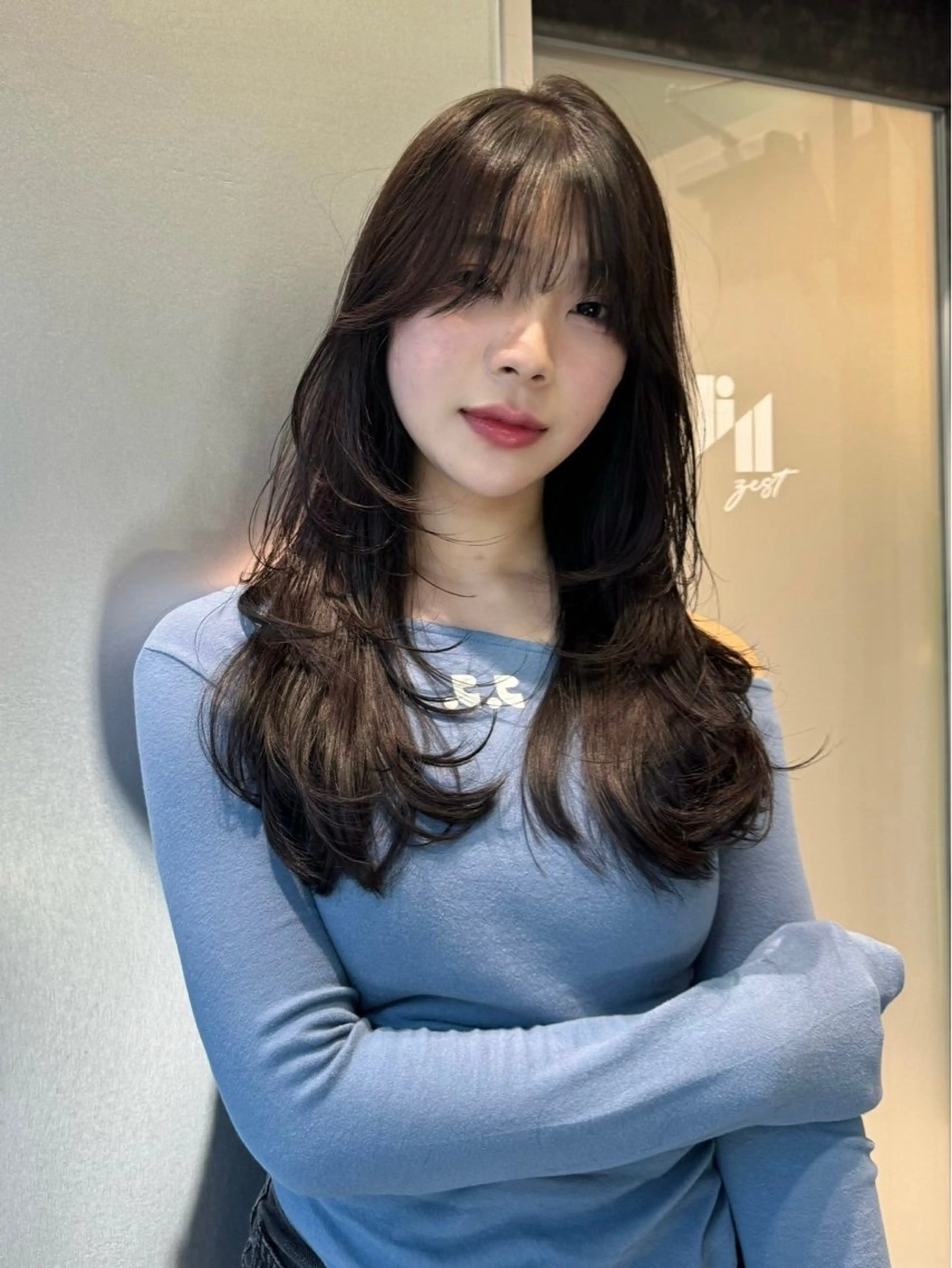 ミディアム カラー 韓国風ヘア レイヤーカット 韓国風艶カラー 🇰🇷🩶/REIのヘアスタイル