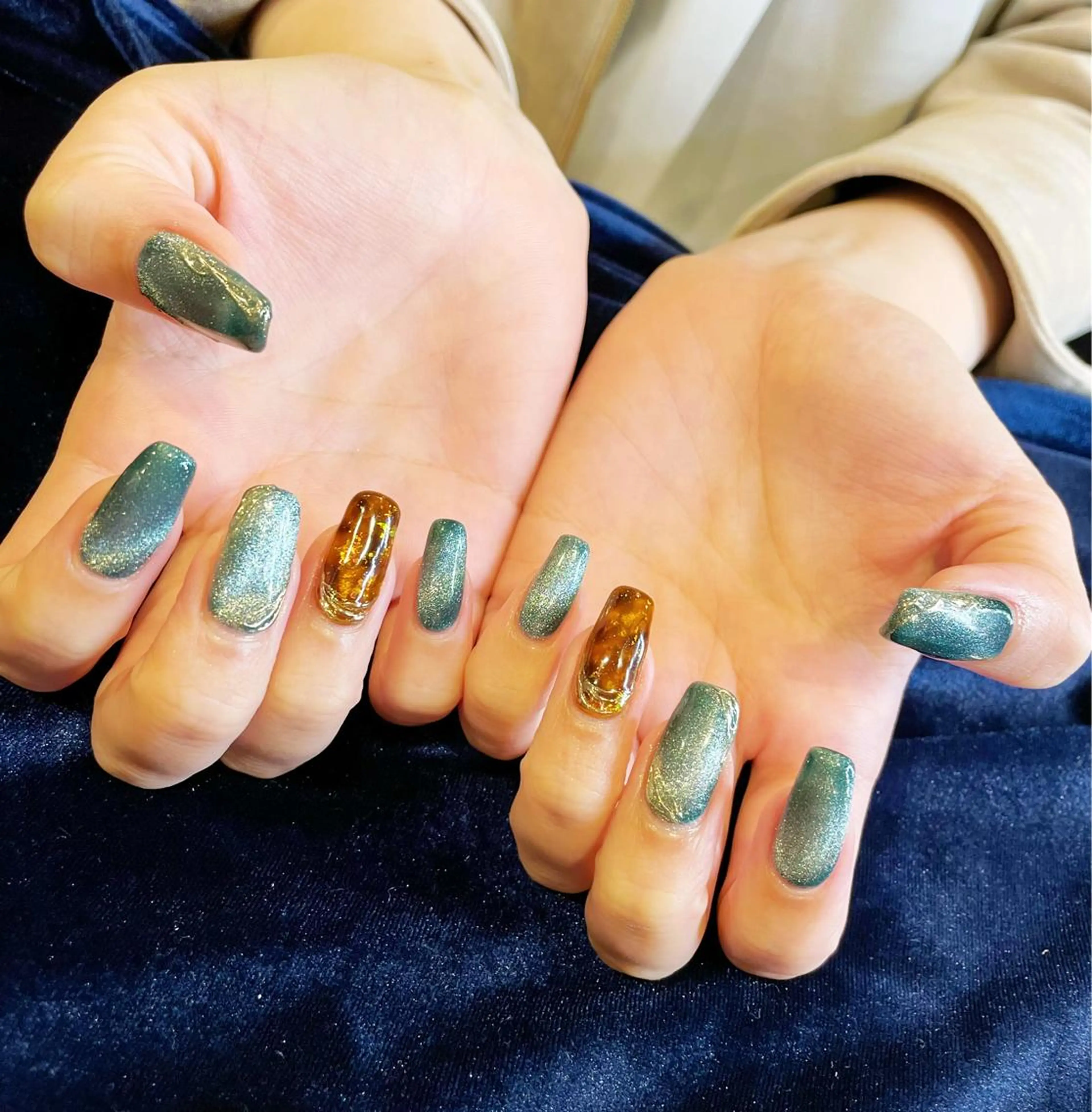 ネイル amour所属・amour ERIKAのマツエク・マツパデザイン