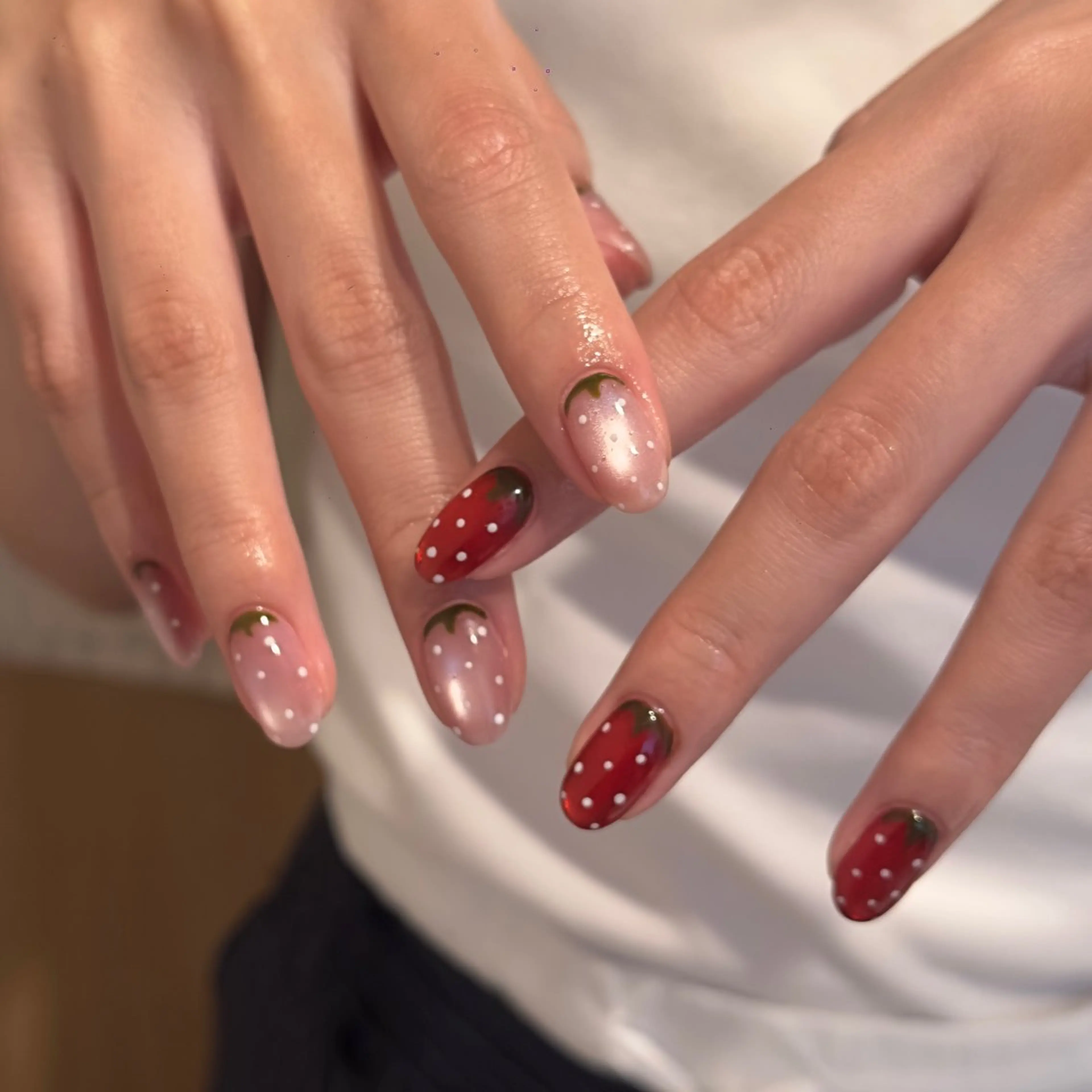 ネイル ハンドネイル 🎀 Hiyubi._.nail 🫧所属・🎀フェイ フェイ🫧💗のネイルデザイン