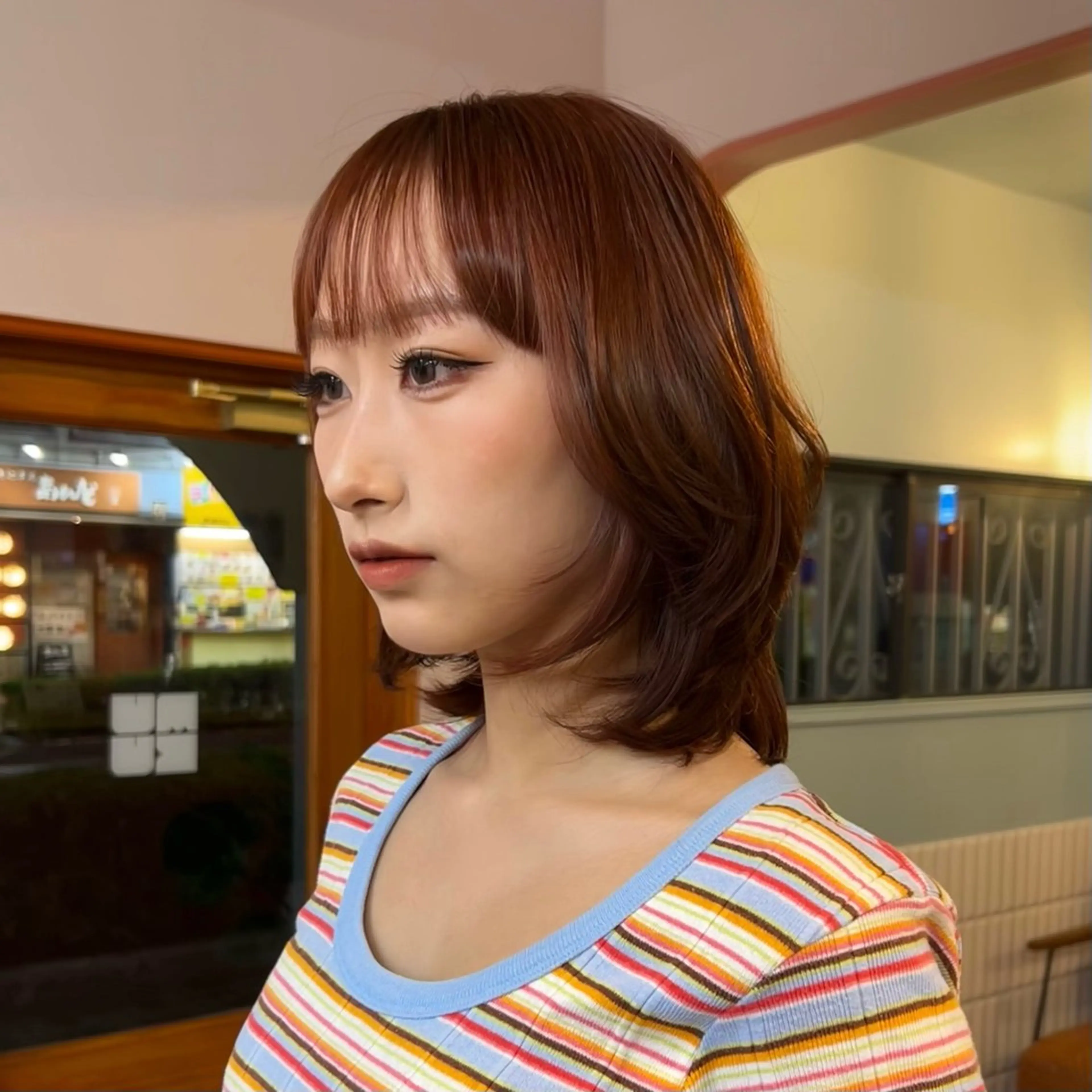 ミディアム カラー ブリーチ ダブルカラー ブリーチなしカラー MUKU 市川 莉花のヘアスタイル