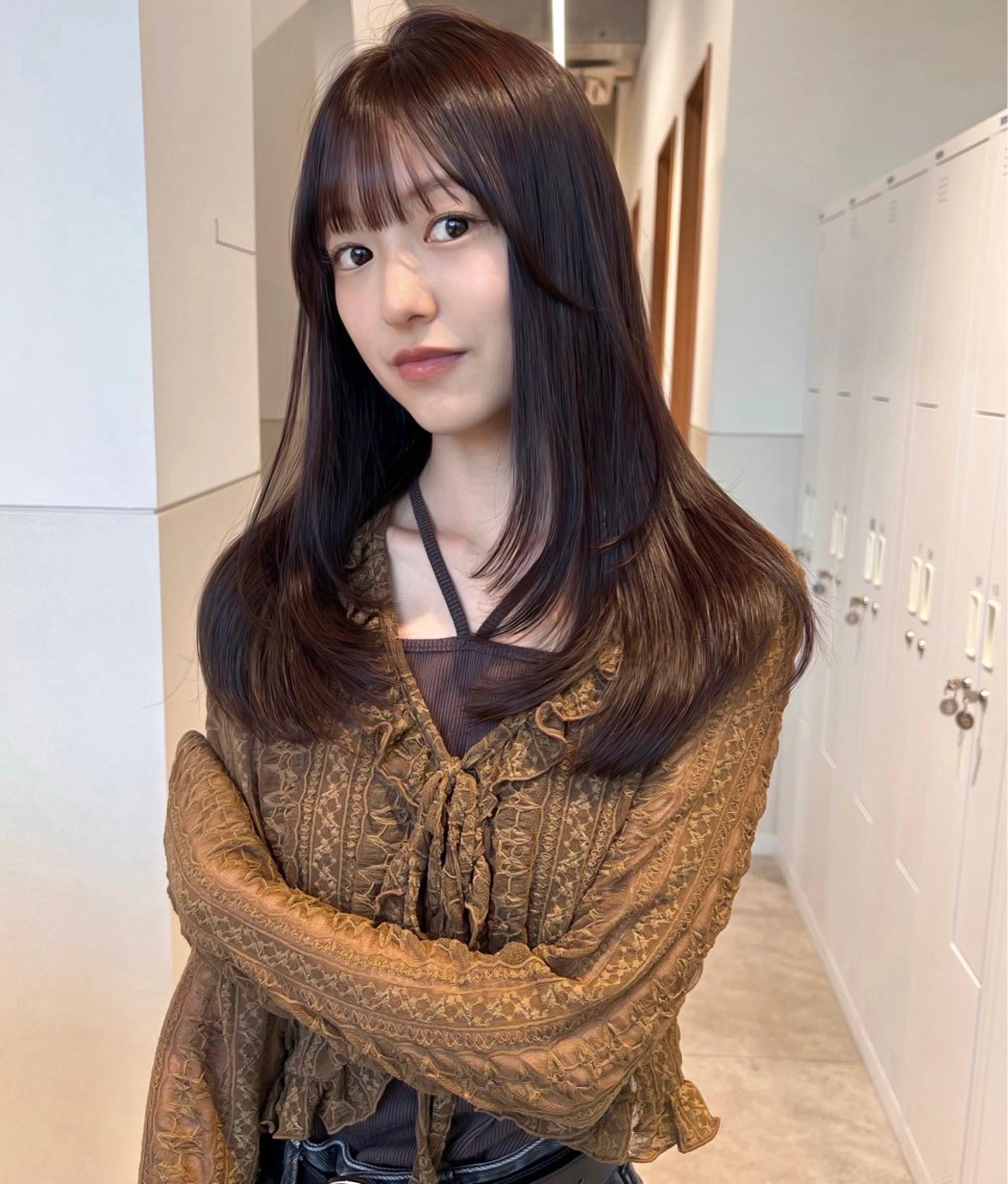 セミロング カラー ブラウンカラー マロンブラウン レイヤーカット レイヤーカット🎀 yuiのヘアスタイル