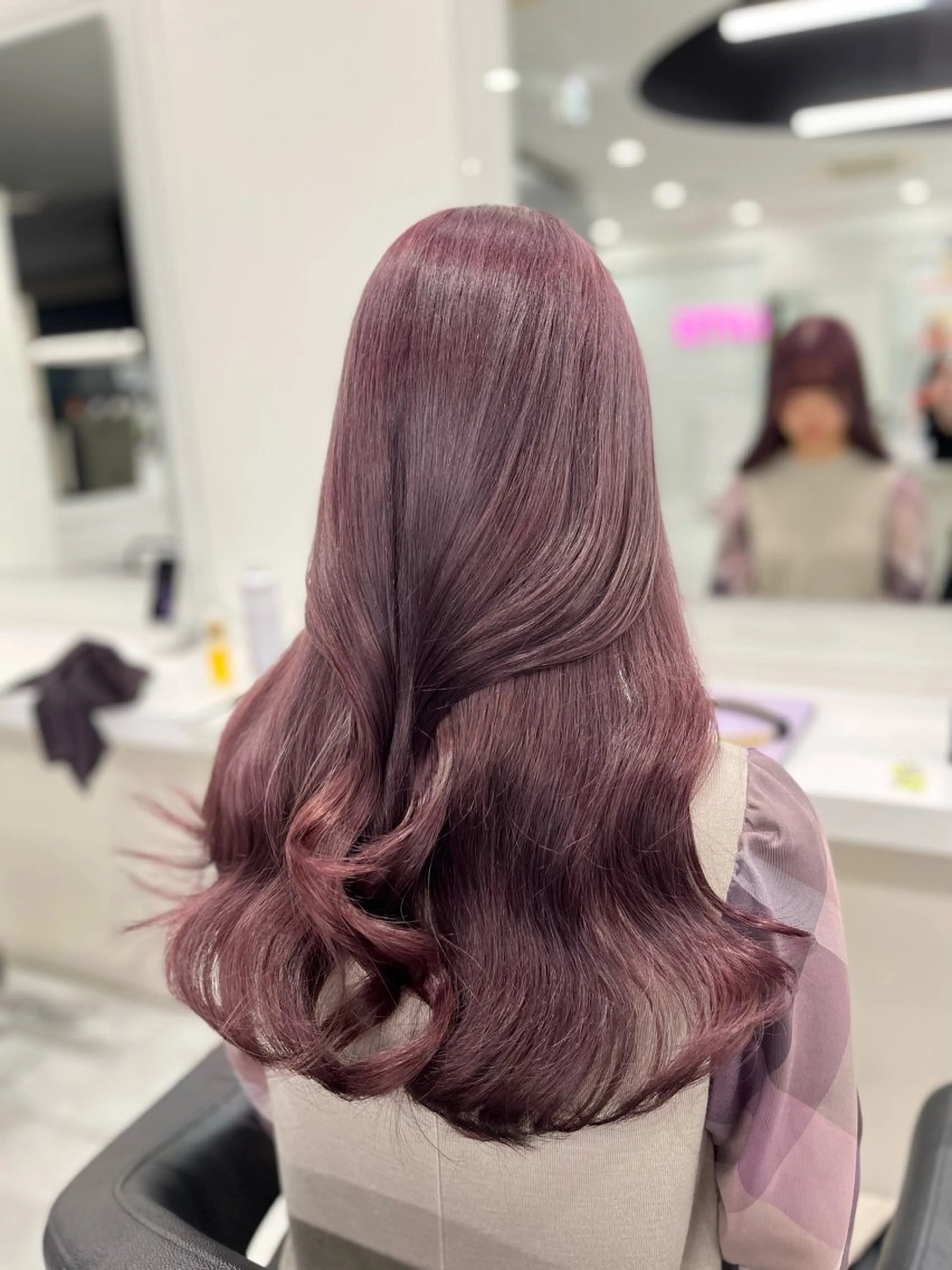 ロング カラー ヘアアレンジ ブリーチ ケアカラー ロング 💗秋冬トレンドヘア Natsumi 💗のヘアスタイル