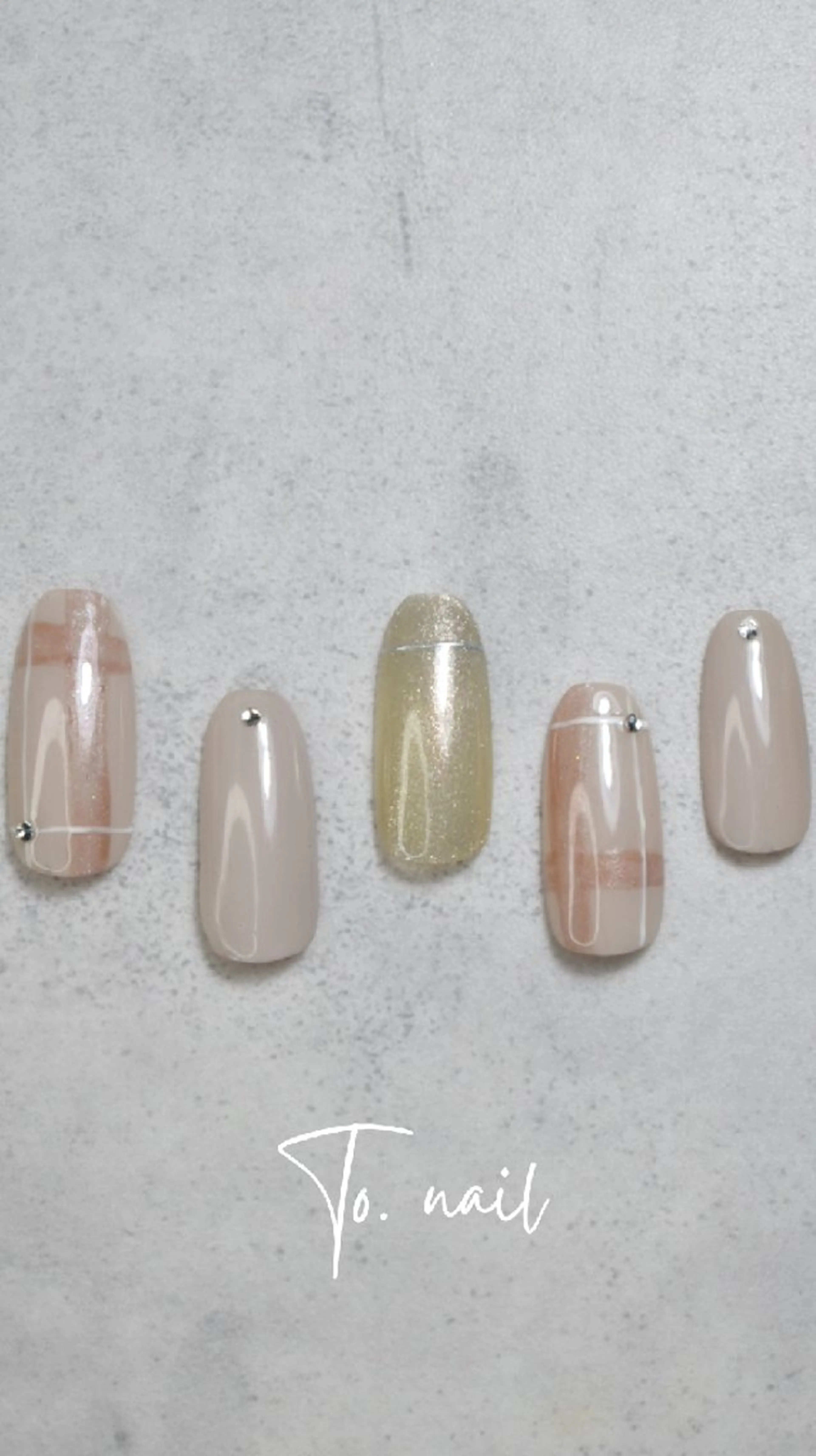 ネイル ハンドネイル To. nail （トゥ ネイル）のネイルデザイン