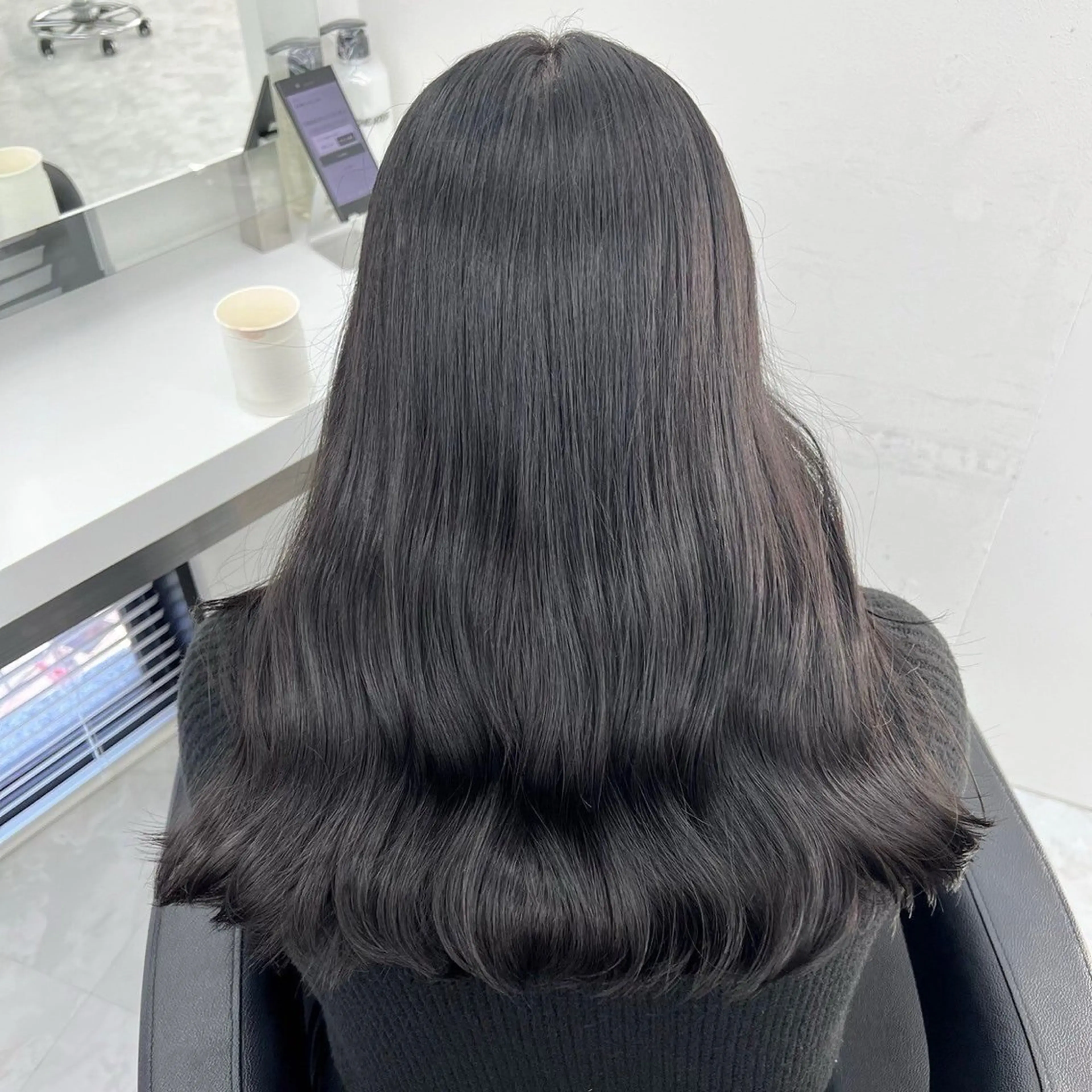 ロング カラー ベージュカラー ブリーチ 透明感カラー ダブルカラー 髪質改善 ヘアカラー トリートメント モテ艶🤍透明感 レイヤー🤍ボブのヘアスタイル