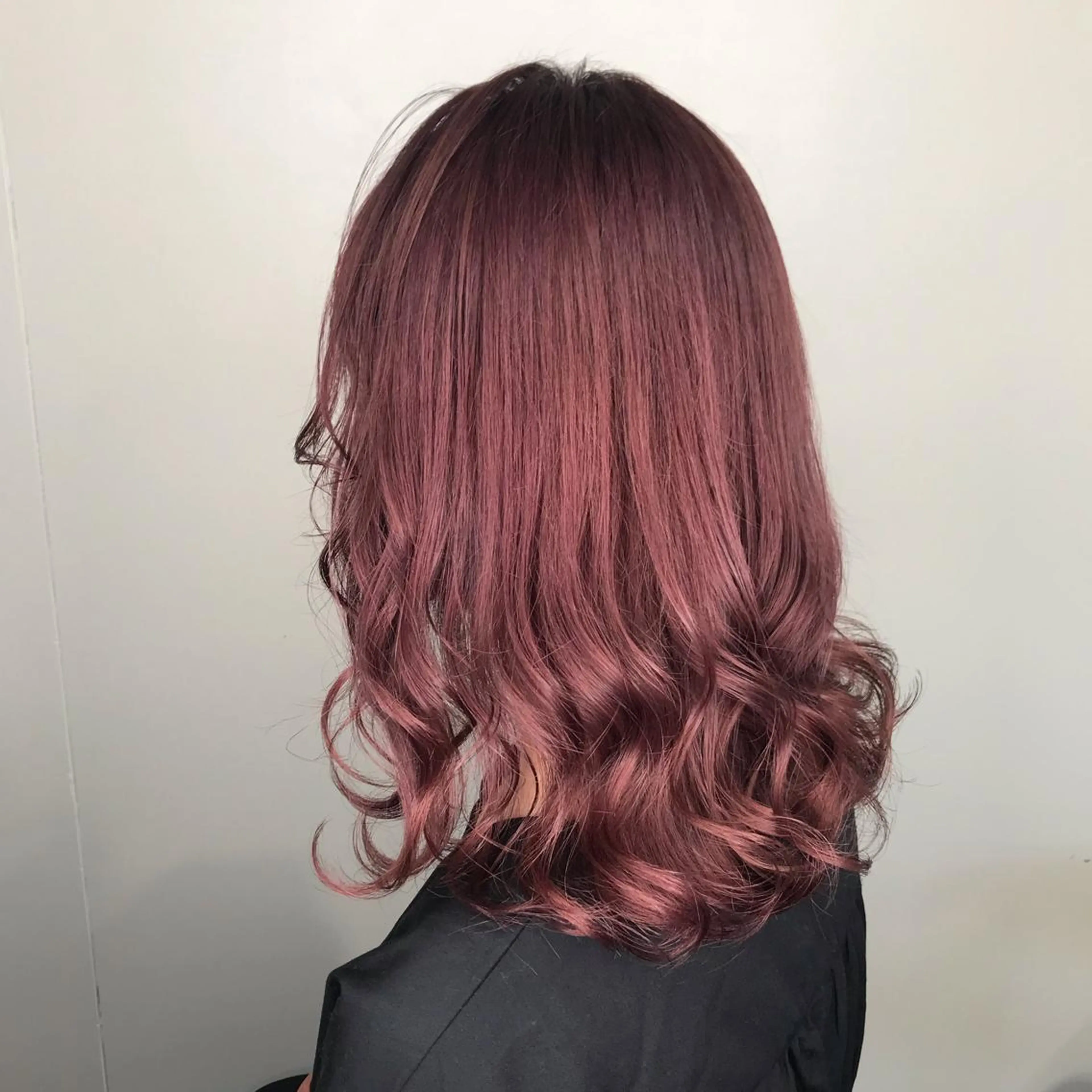 セミロング カラー knock【ノック】所属・烏丸韓国ヘア🇰🇷 ayaka🎀のヘアスタイル