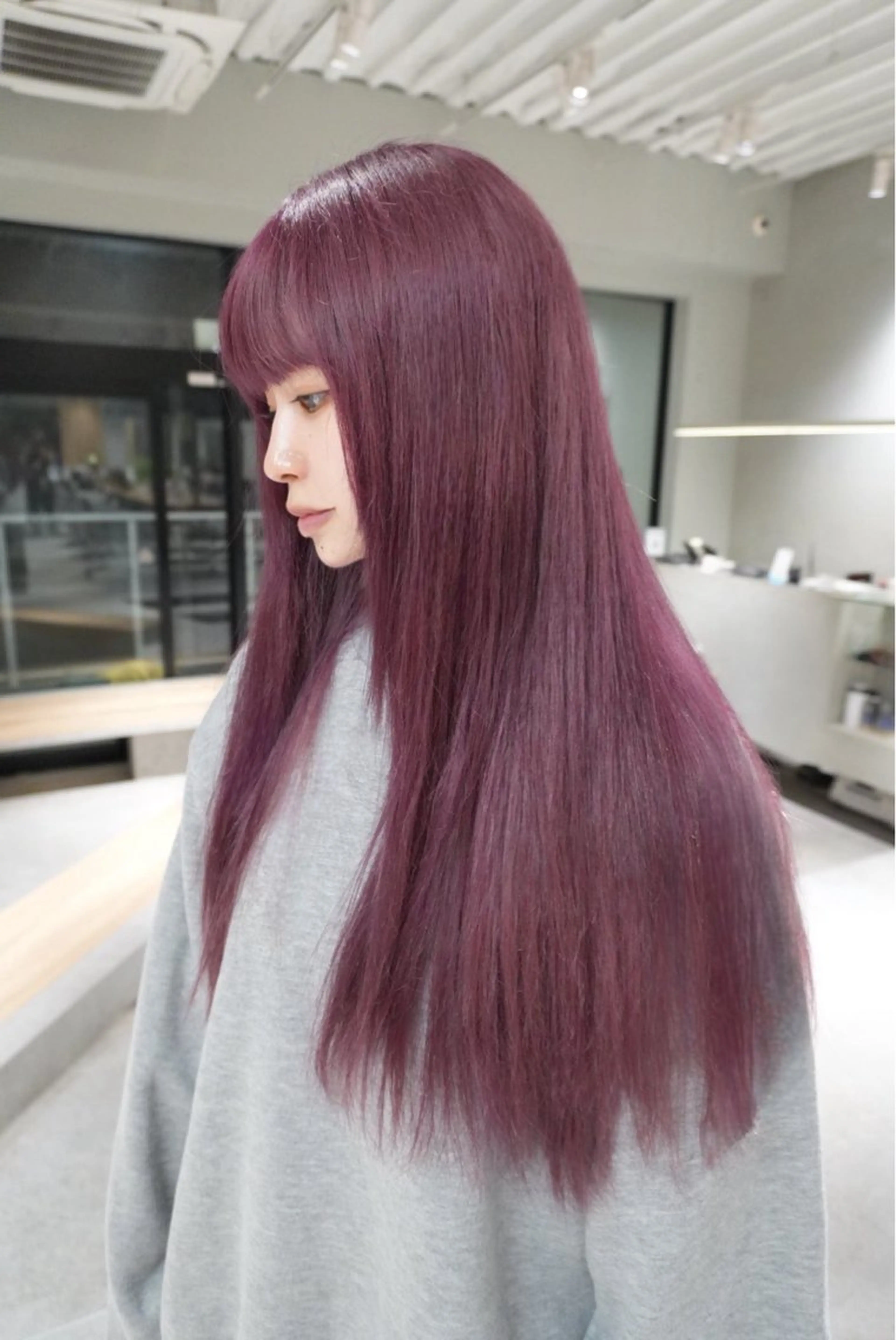 ロング カラー ピンクカラー パープルカラー MINX 髙田凜々子 艶髪/ハイトーンのヘアスタイル