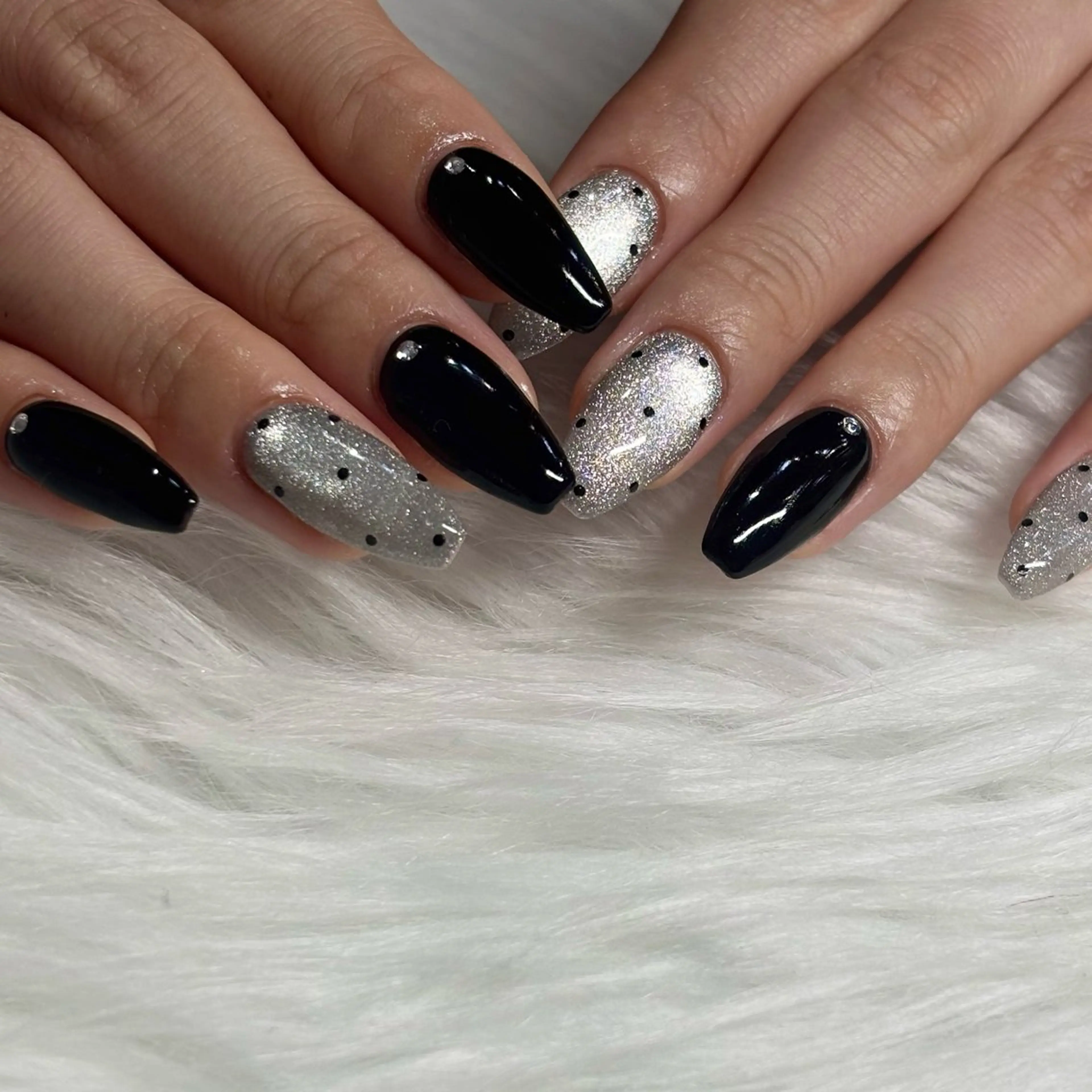 ネイル ハンドネイル Bianca SHIRANEのネイルデザイン