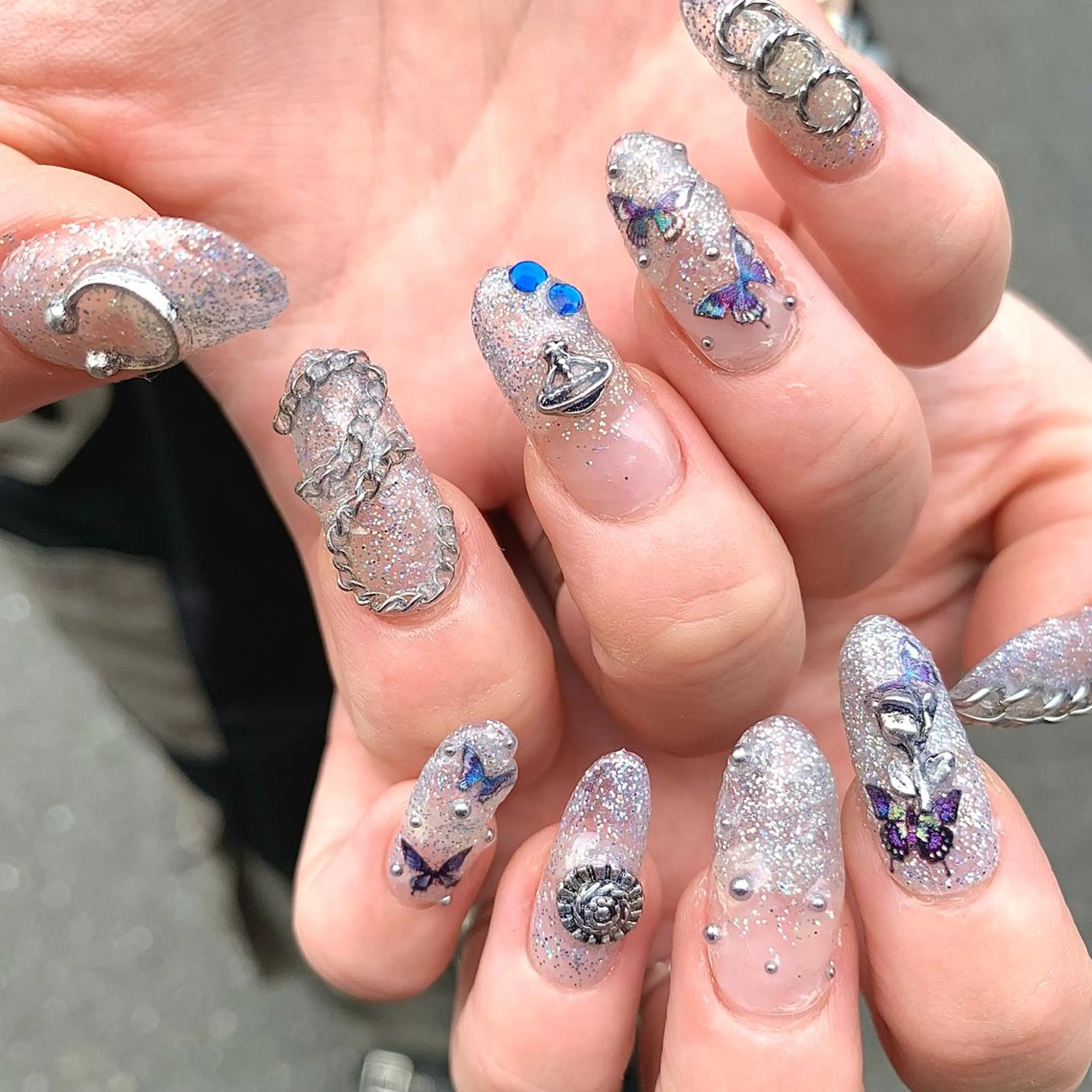 ネイル グラデーション ラメ(グリッター) ラメグラデーション ワンカラーネイル ハンドネイル NONO /episkeyのネイルデザイン