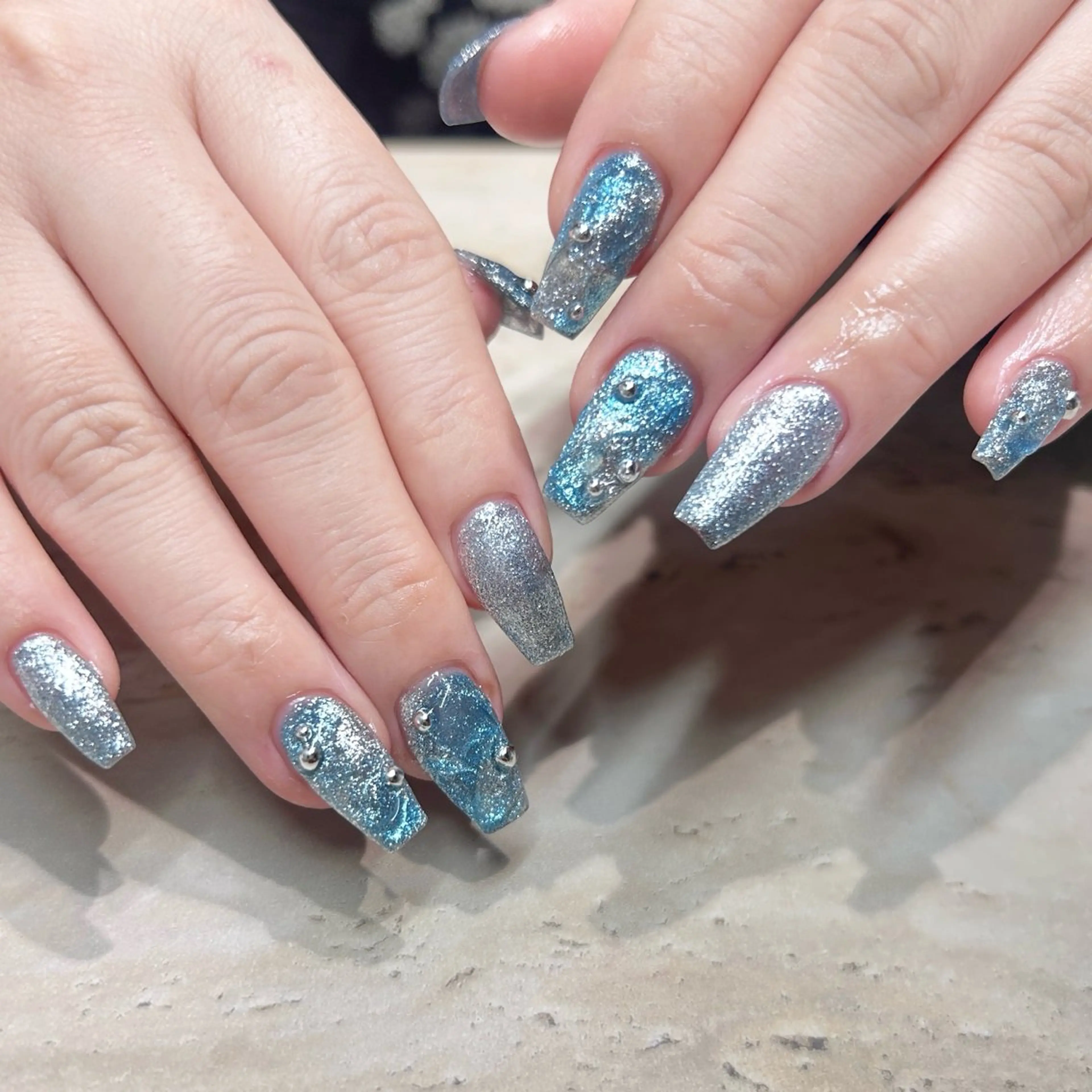 ネイル ハンドネイル 🐠🪸 Karen🫧のネイルデザイン