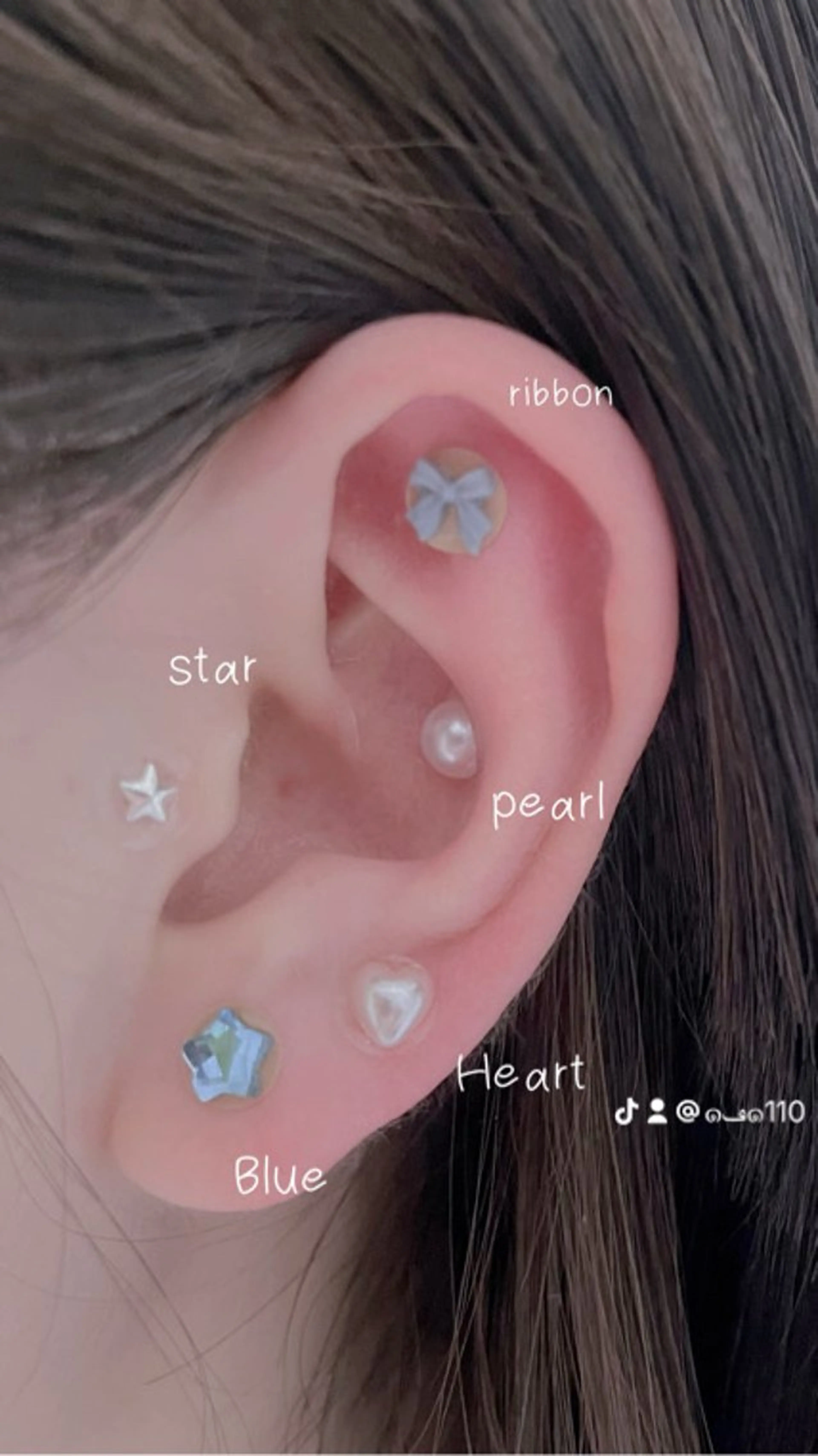 耳つぼジュエリー💎両耳10個までの写真