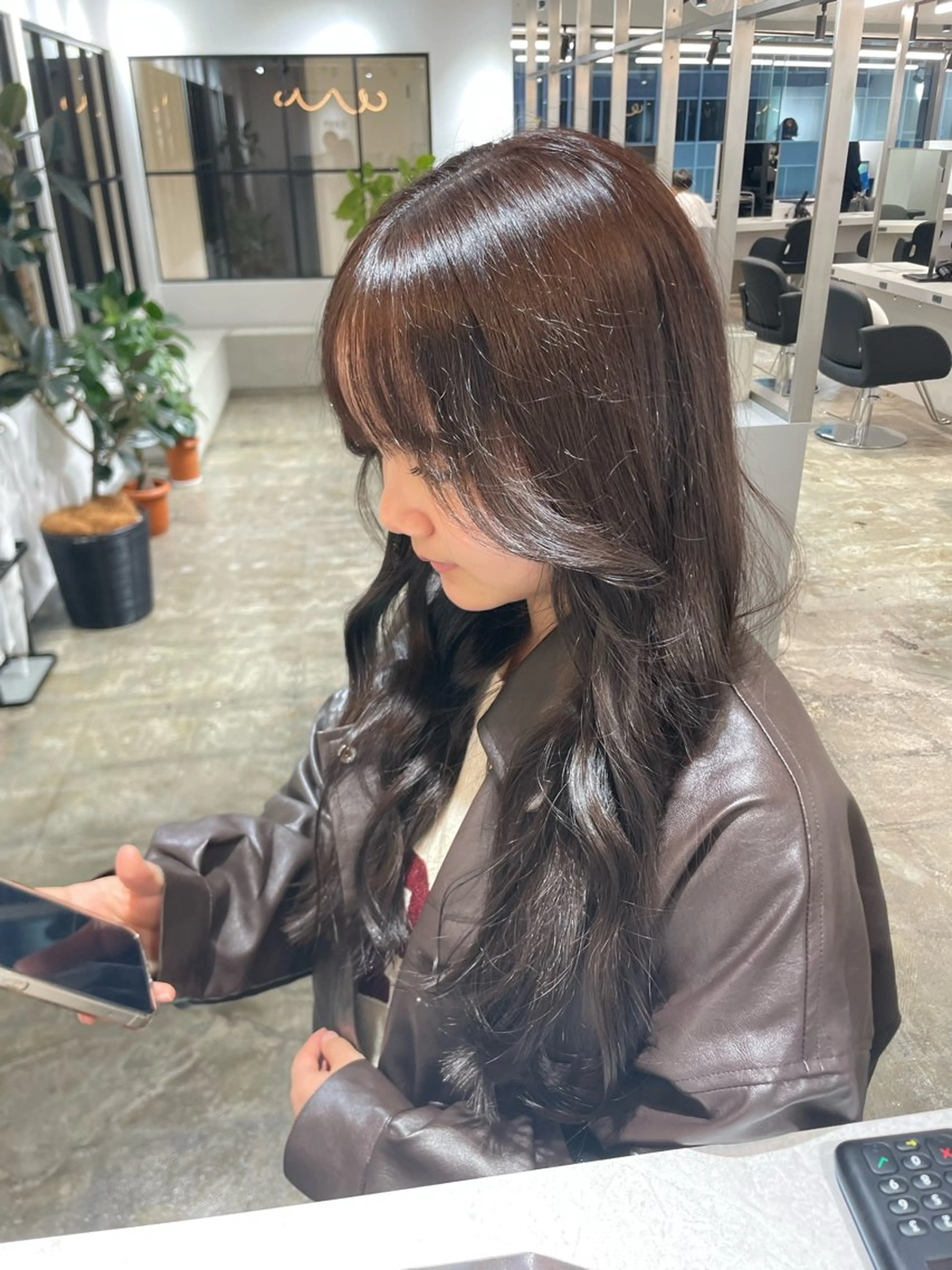 ロング カラー ブラウンカラー ナチュラルブラウン カット ヘアカラー トリートメント 髪質改善/美髪カラー Hiroakiのヘアスタイル