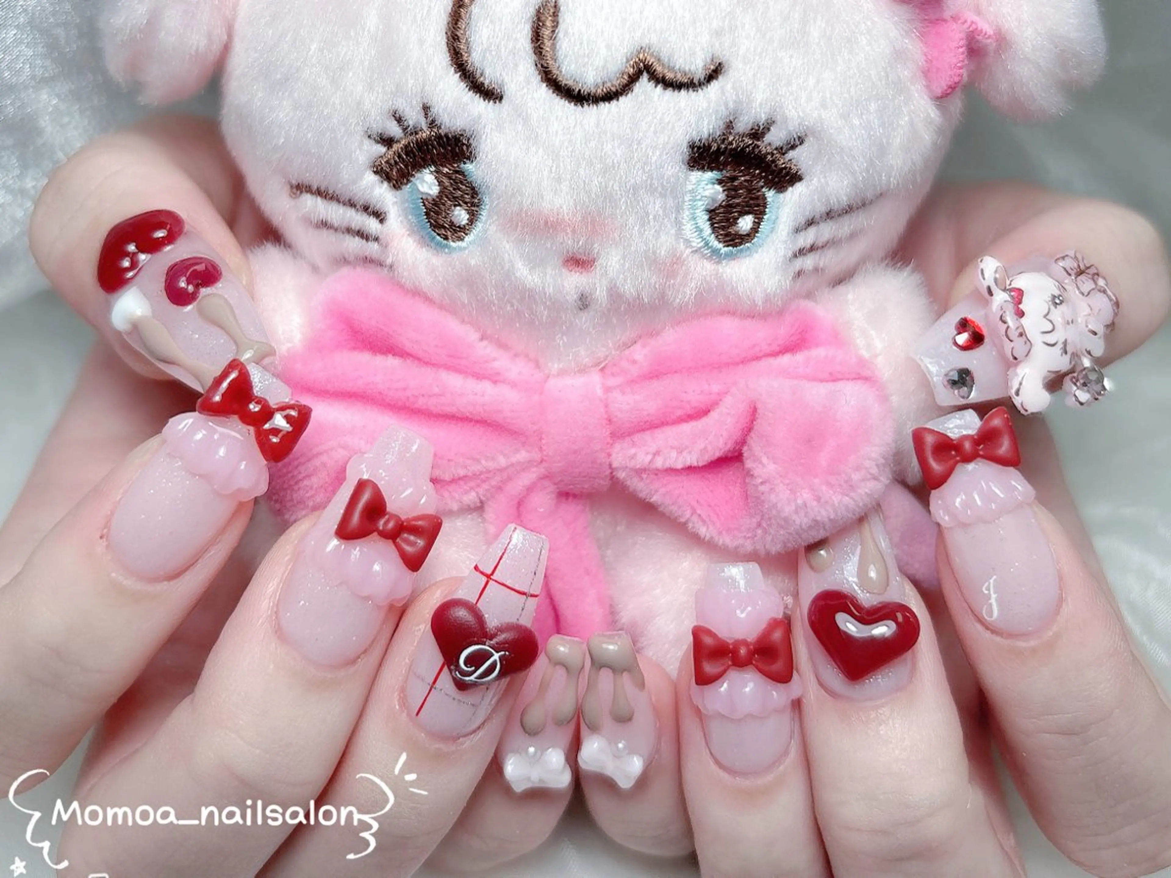 ネイル 成人式 ロングネイル マグネットネイル 大理石ネイル(マーブル) 持ち込み ハンドネイル MoMoA Nail ネイル長さ出し専門店のネイルデザイン