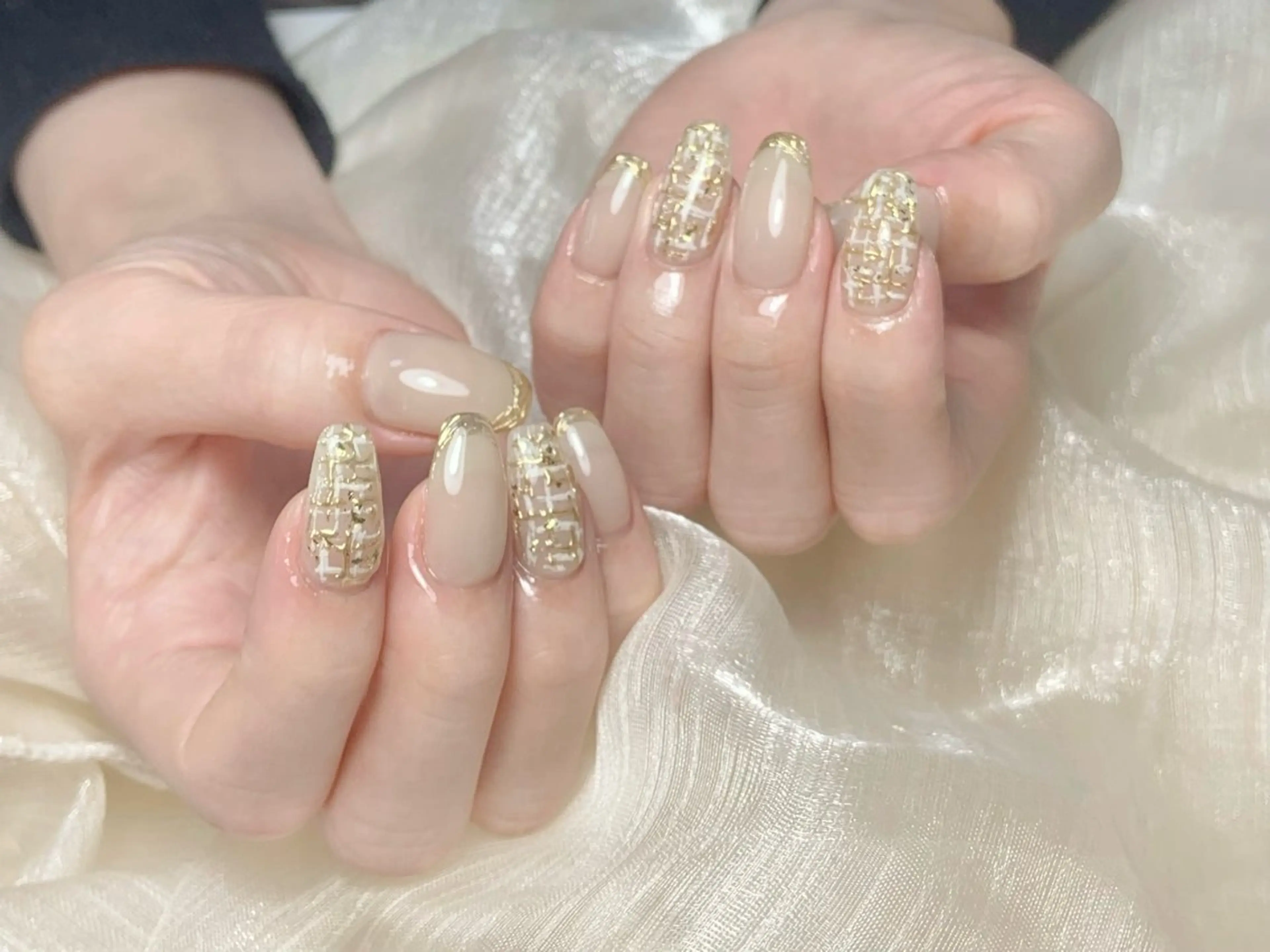 ネイル オーロラネイル チークネイル フレンチネイル ジェルネイル ガラスフレンチ ハンドネイル Nail Jolie所属・Nail Jolieのネイルデザイン
