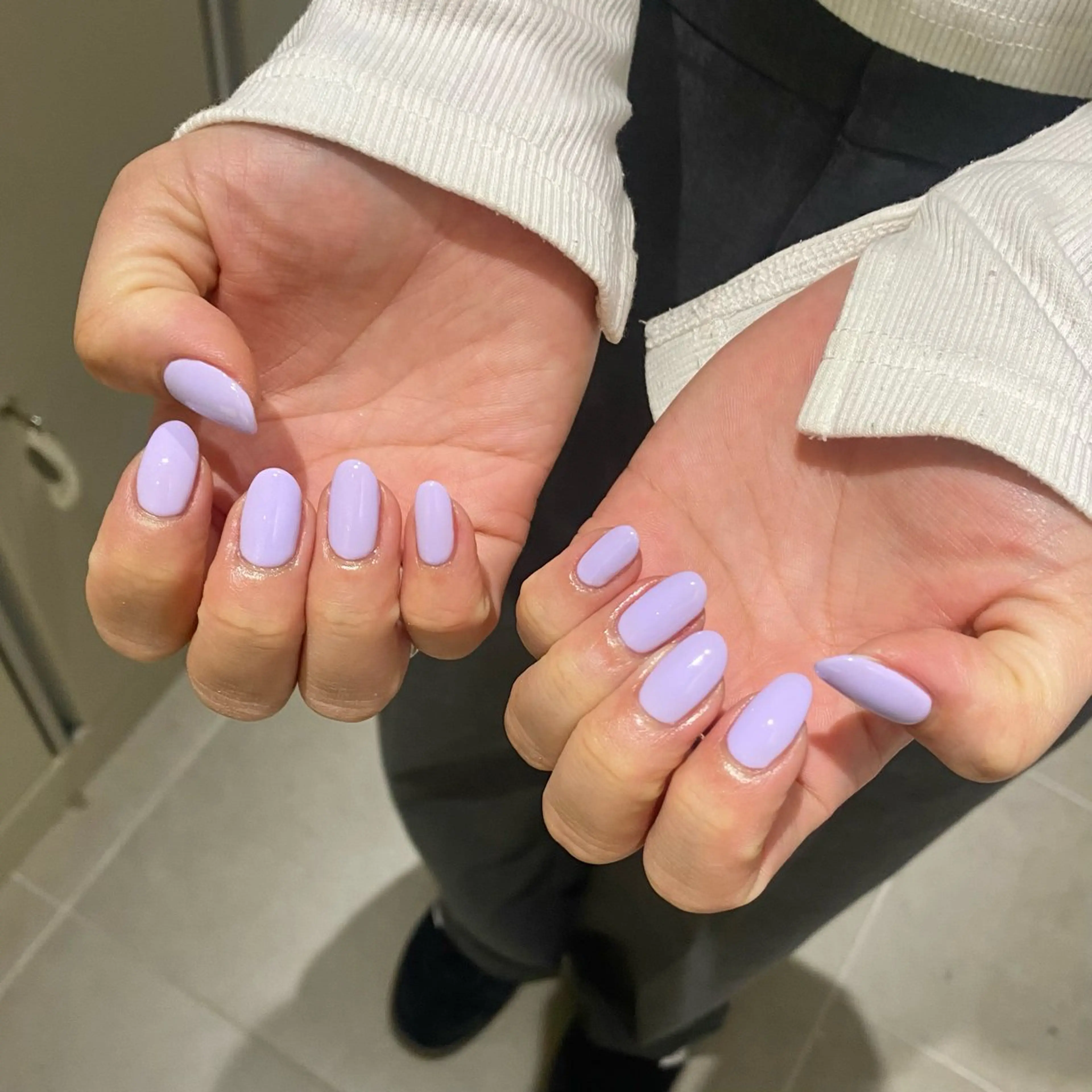 ネイル ワンカラーネイル パステルネイル シンプルネイル 春ネイル ハンドネイル WAVY airiのネイルデザイン