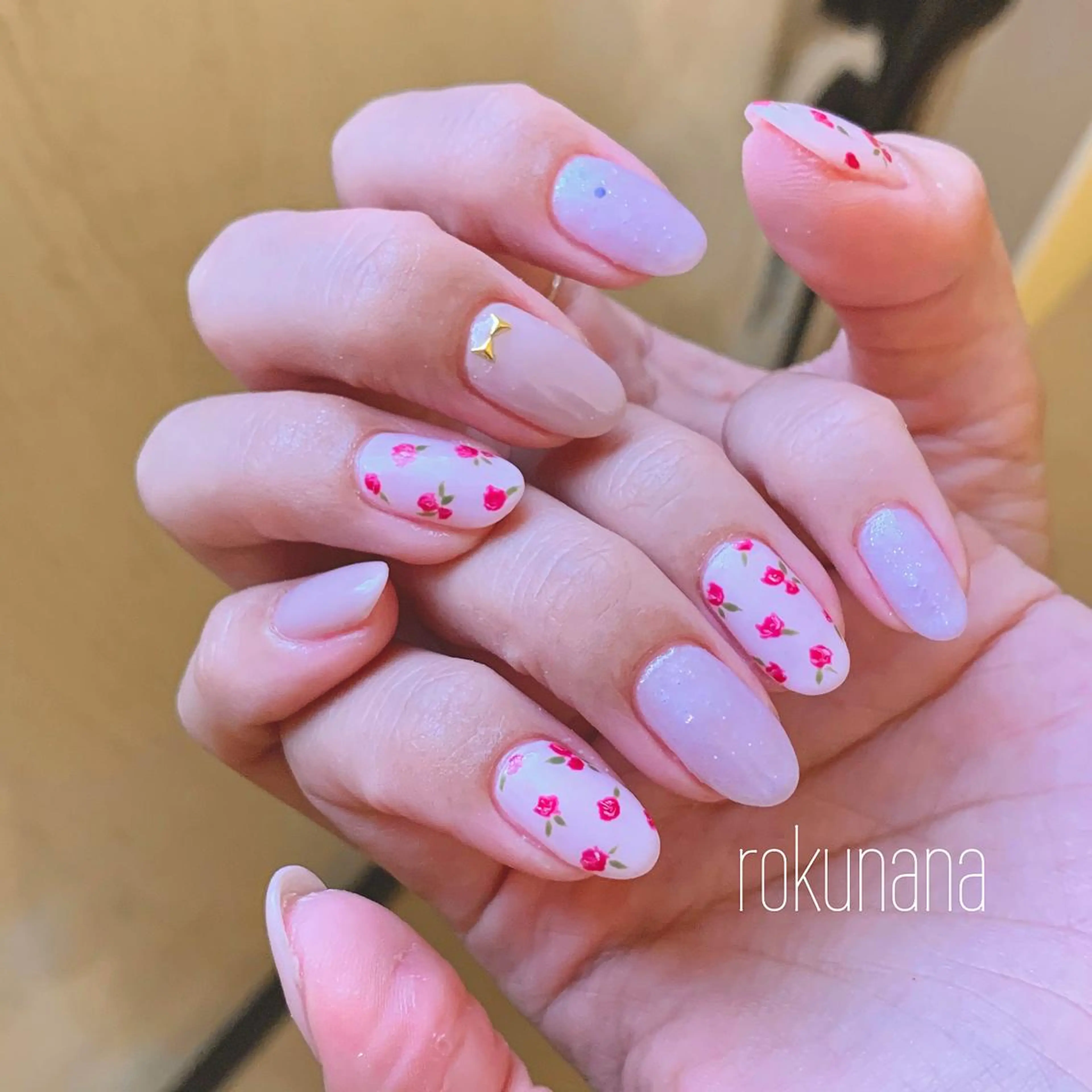 ネイル rokunana 佐野のネイルデザイン