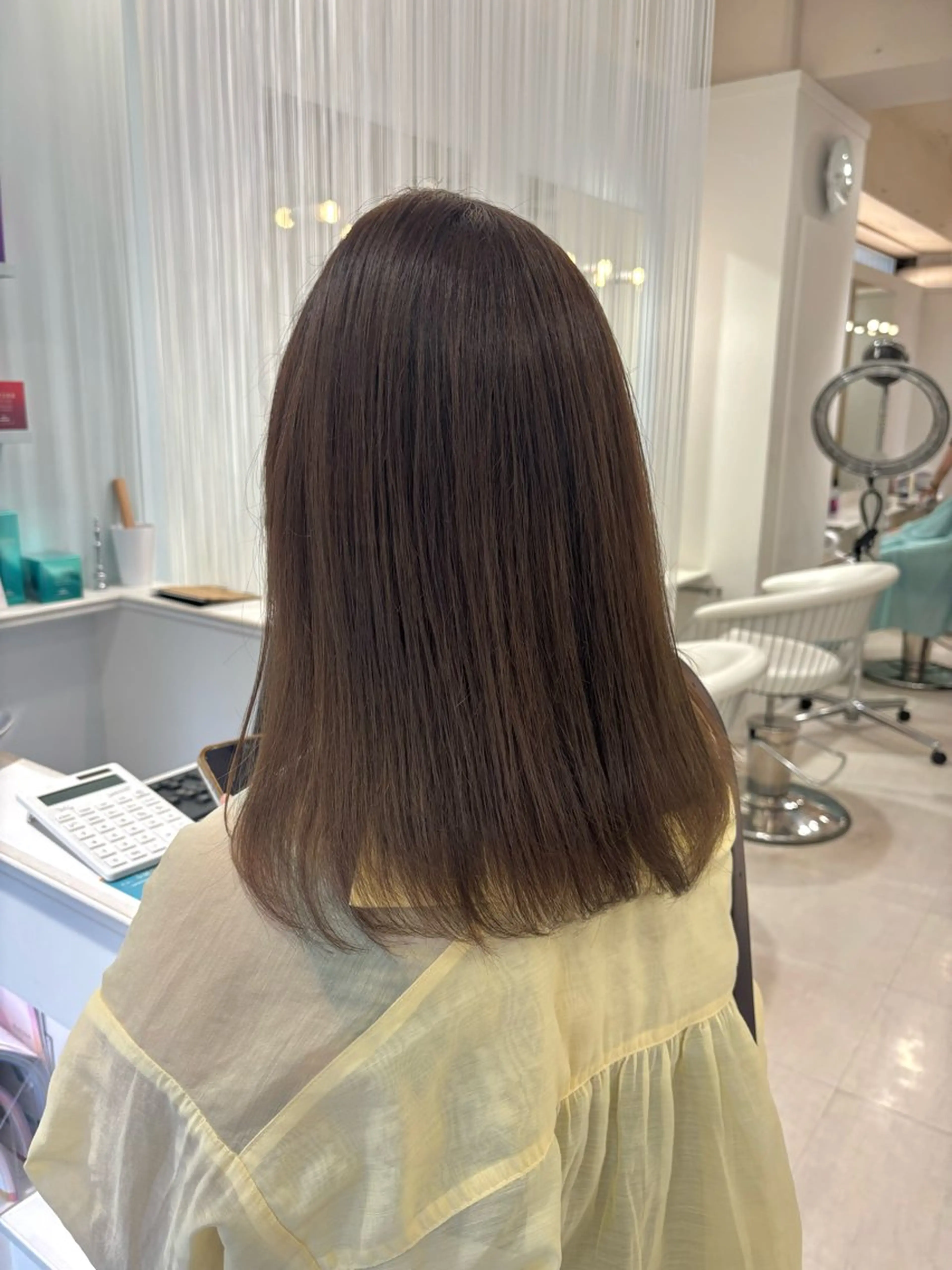 セミロング カラー ParveMix 楠本結菜のヘアスタイル