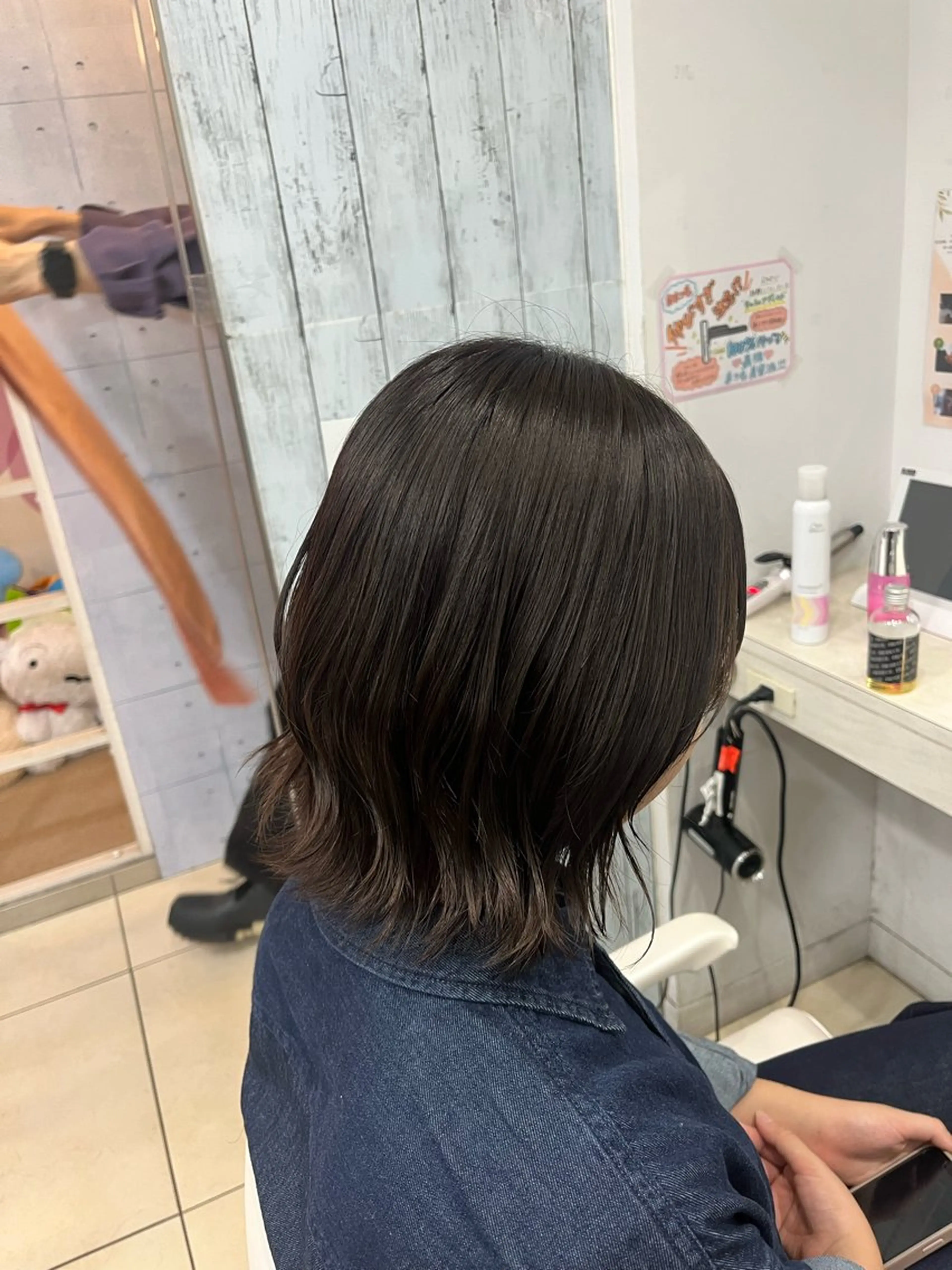 ミディアム ヘアカラー トリートメント 【髪質改善カラー】 あむ·. ⟡ 🖤のヘアスタイル