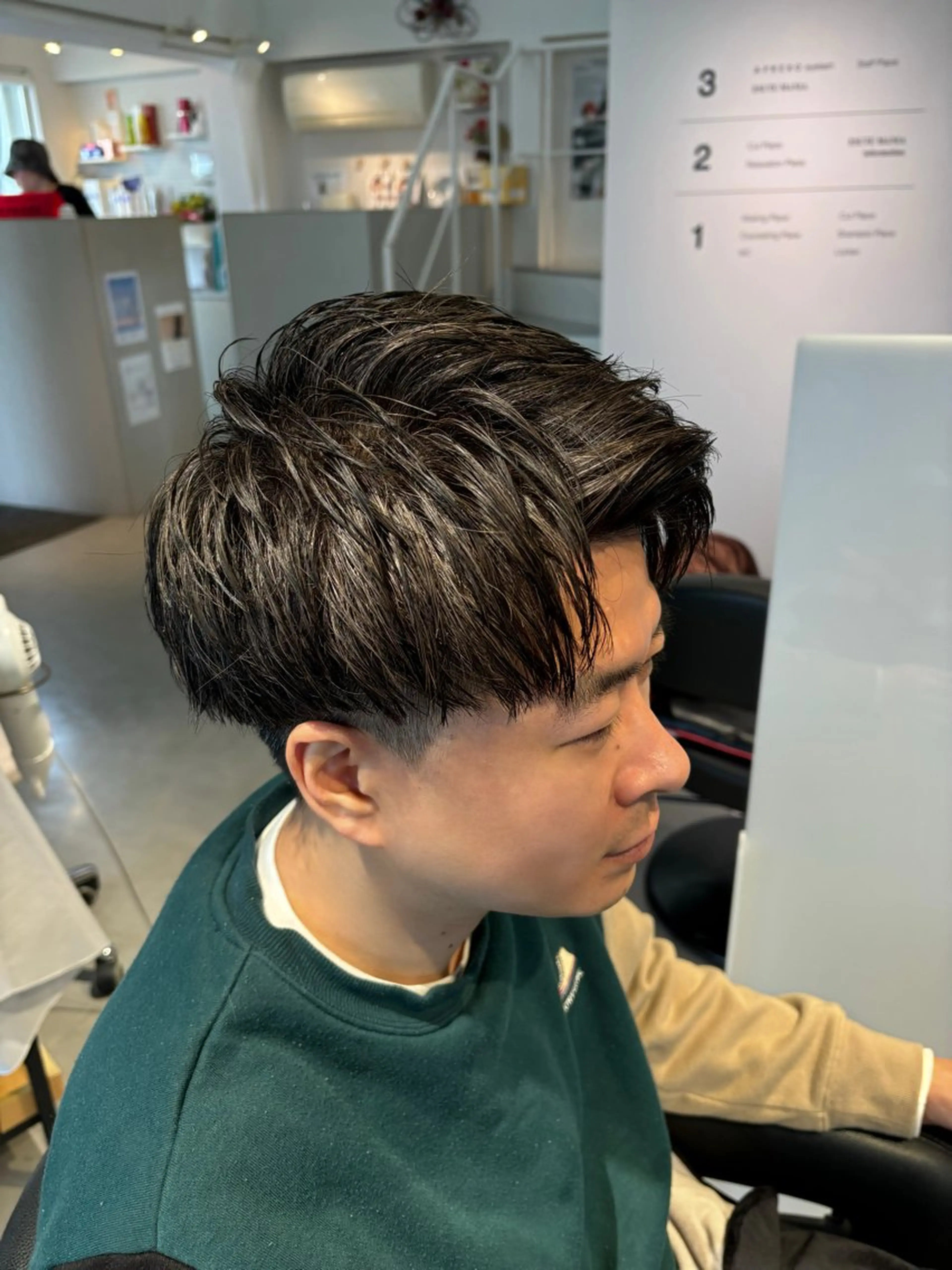 ショート メンズ マッシュ lumier juriaのヘアスタイル