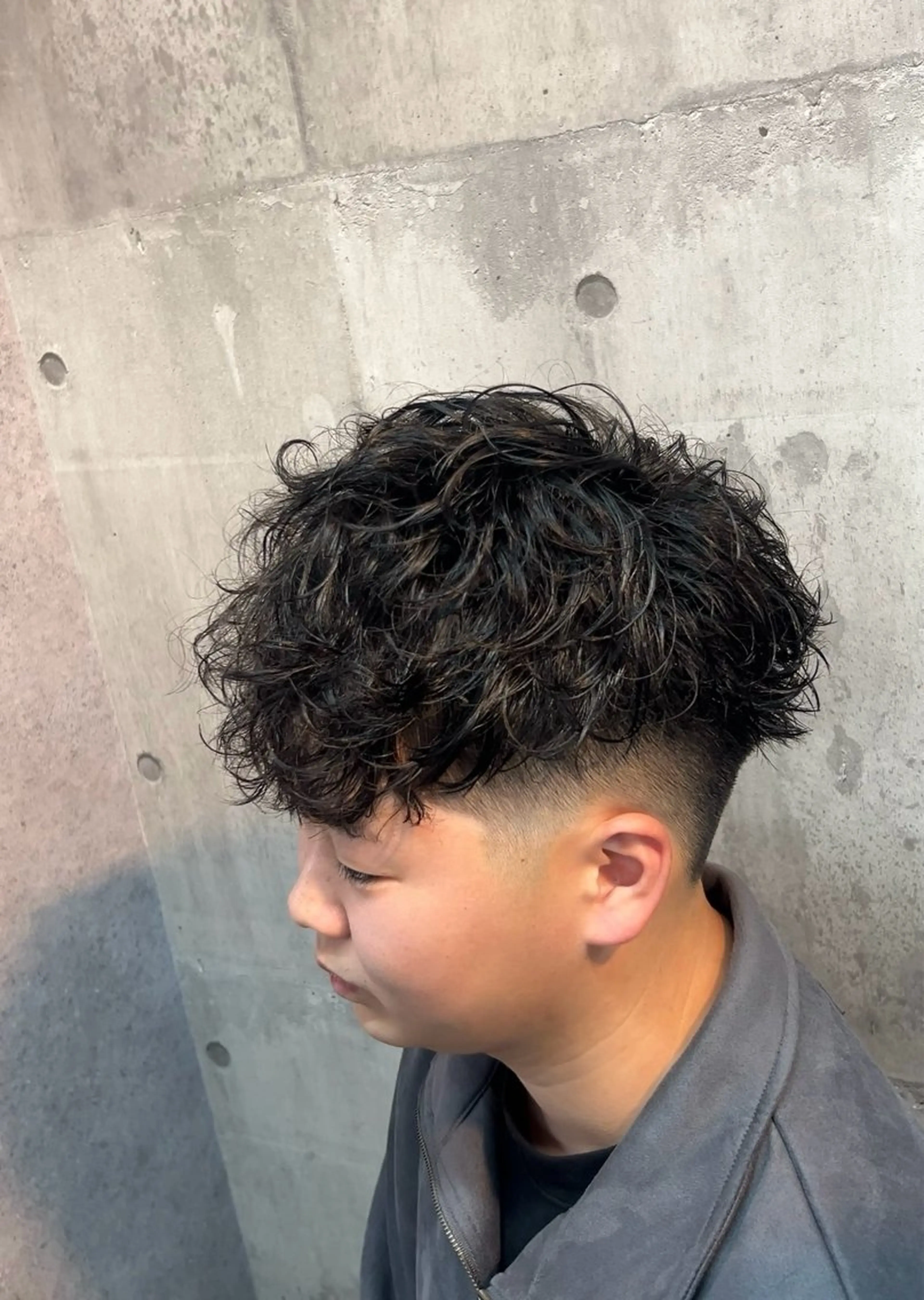 ミディアム 👑パーマの王様👑 【メンズ専門店】のヘアスタイル