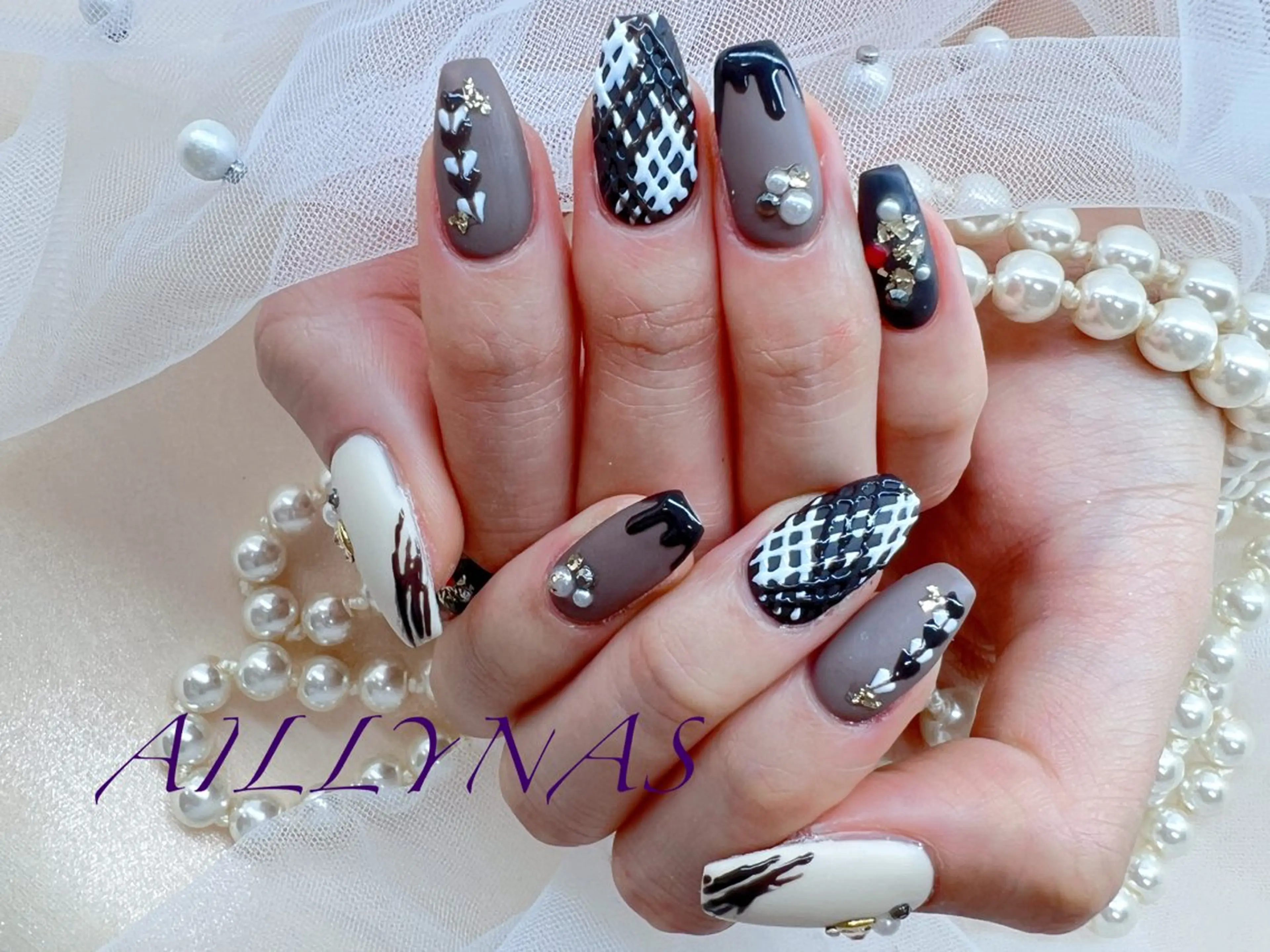 ネイル 鈴木 アキのネイルデザイン