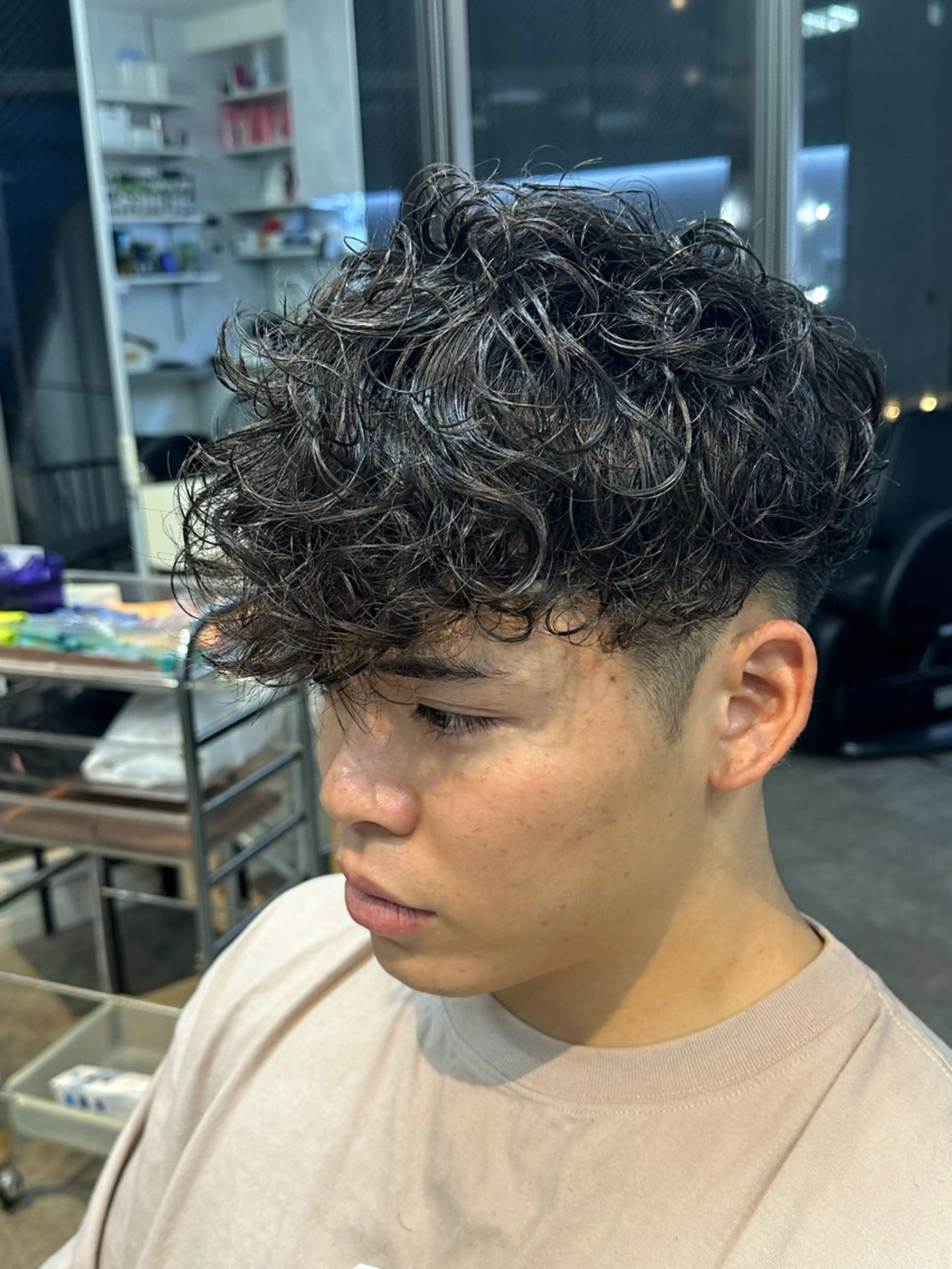 パーマ メンズ マッシュ メンズパーマ スペインカール メンズツイストパーマ ツイストスパイラルパーマ fifth men's原宿所属・fifth/原宿/ シャドウパーマ/カズのヘアスタイル