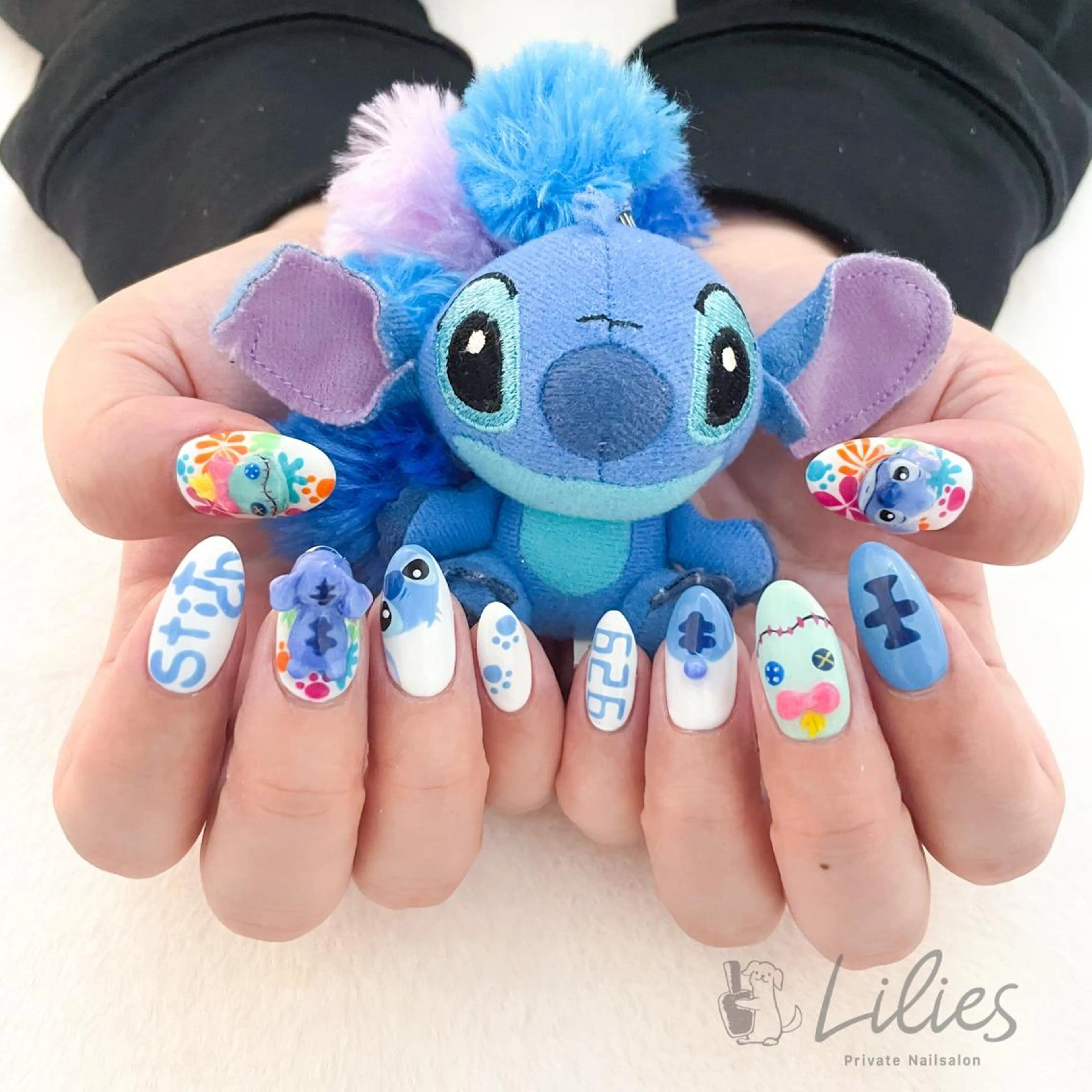 ネイル Private Nailsalon Lilies所属・Nailsalon Lilies♡のネイルデザイン
