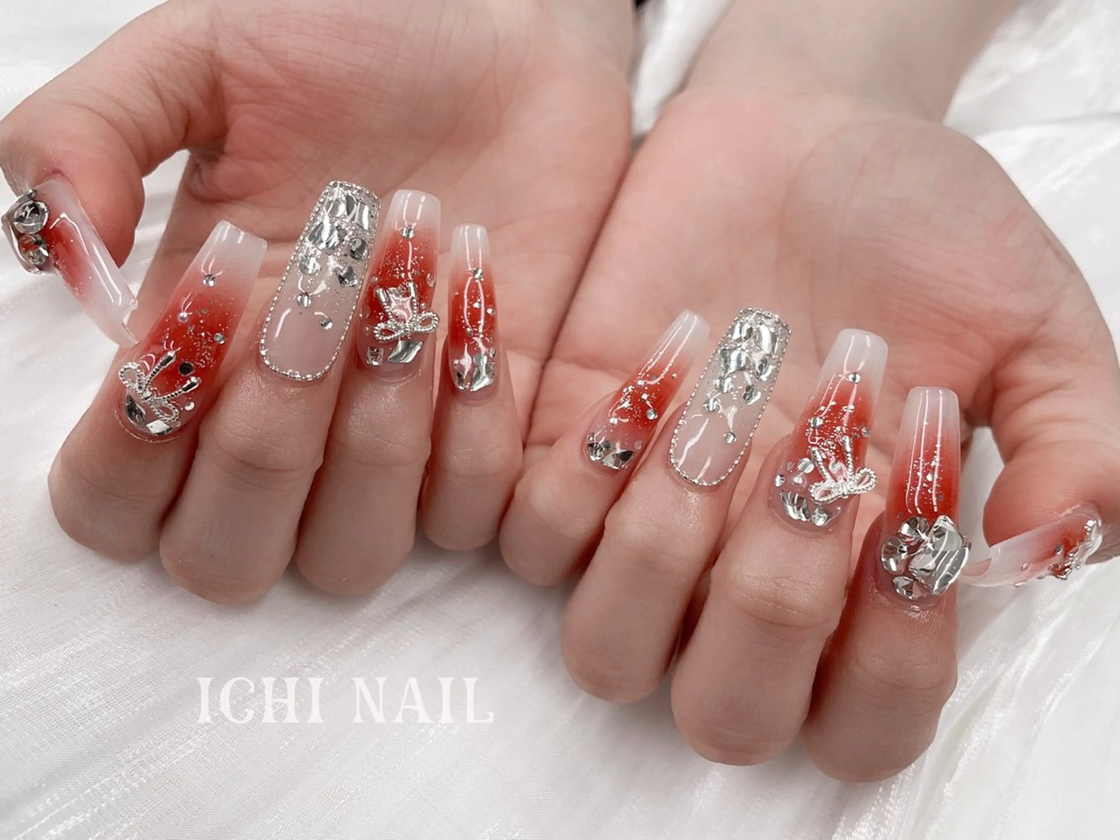 ネイル ハンドネイル 🧚🏻‍♀️ NOHA🎀のネイルデザイン