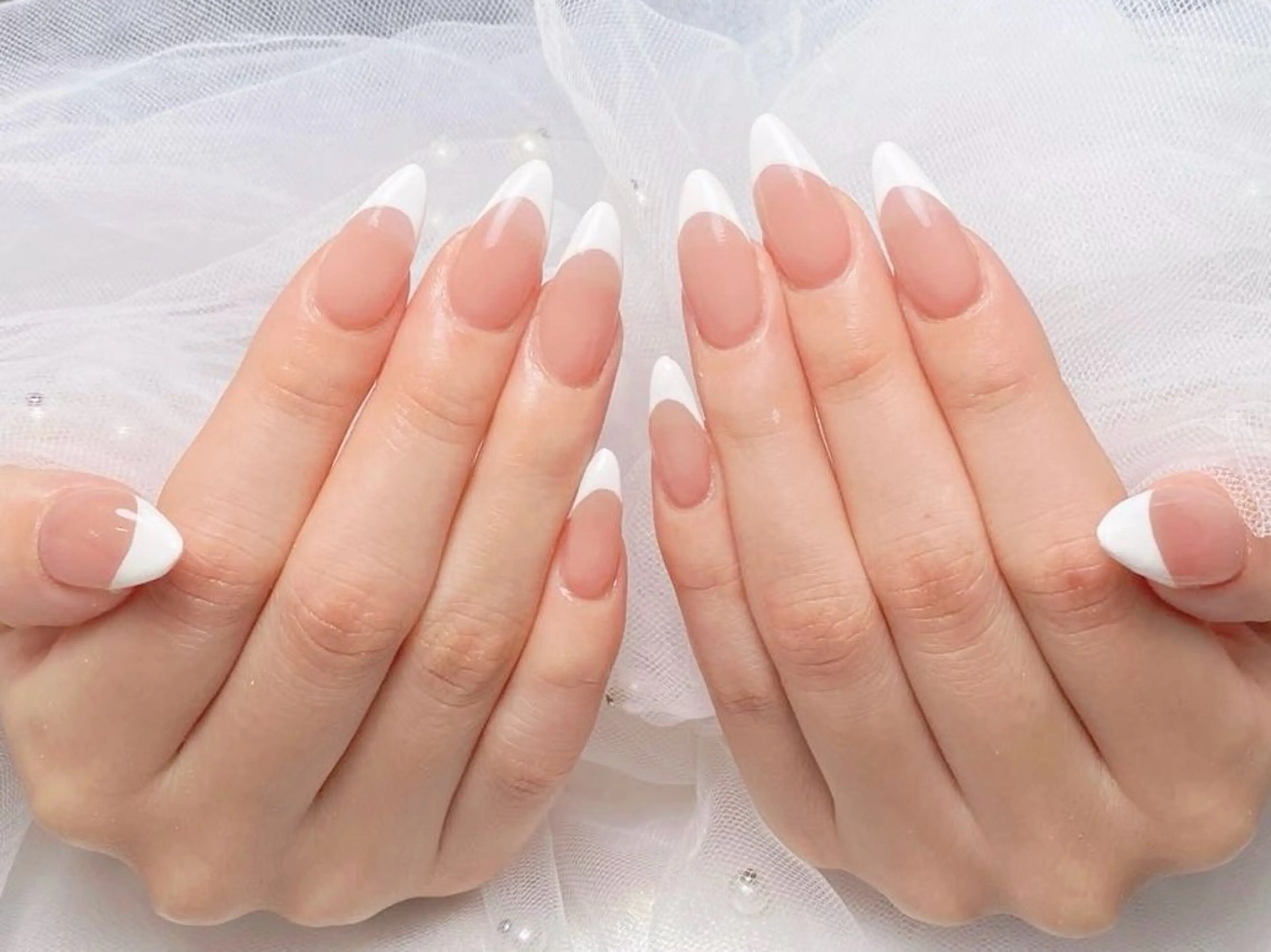 ネイル フレンチネイル ハート 韓国ネイル マグネットネイル マグネットフレンチ ハンドネイル ネイルサロン lotusのネイルデザイン