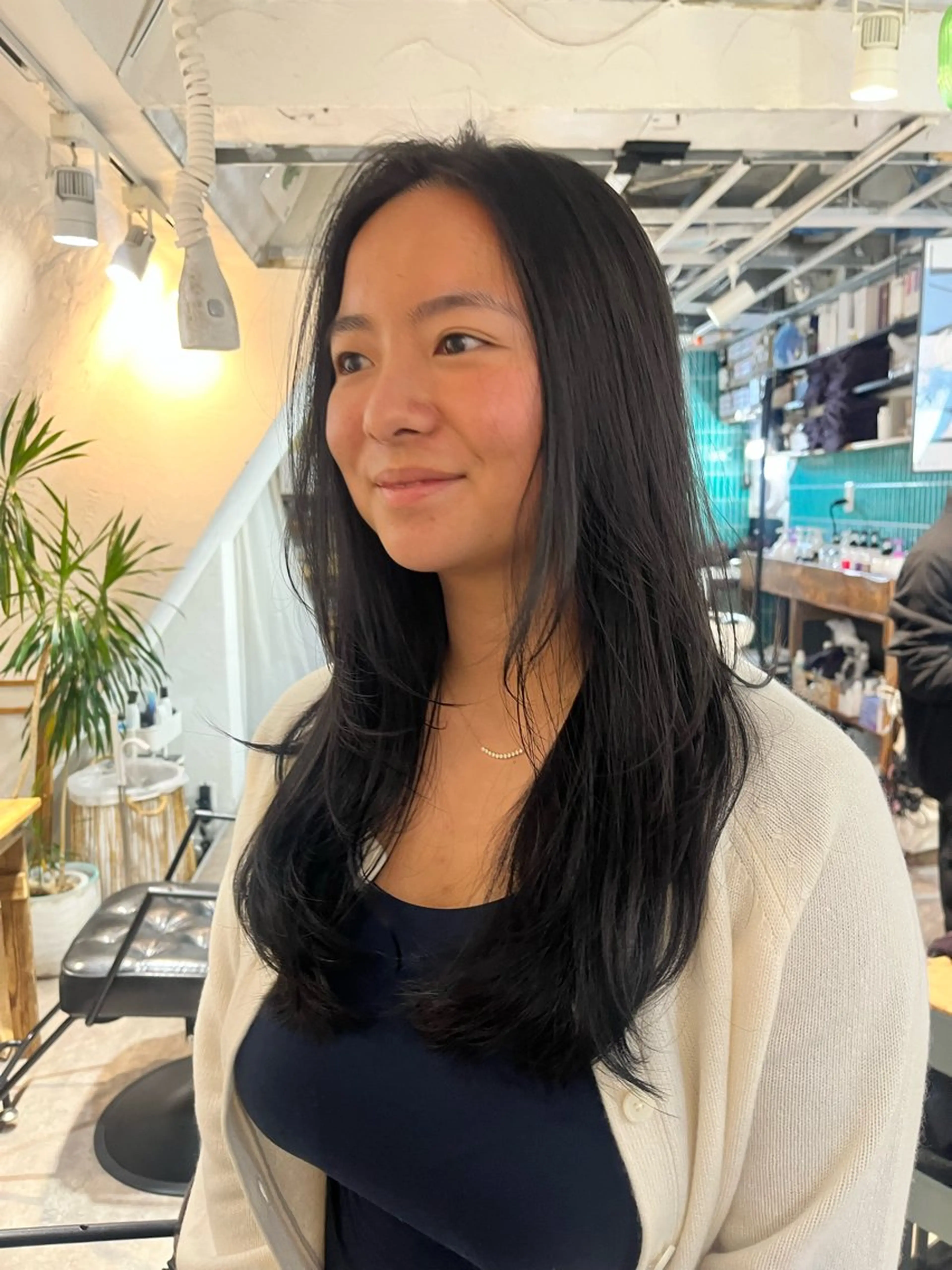 ロング カラー カット ヘアカラー トリートメント ヘッドスパ 新宿/髪質改善 艶カラー👶Renaのヘアスタイル