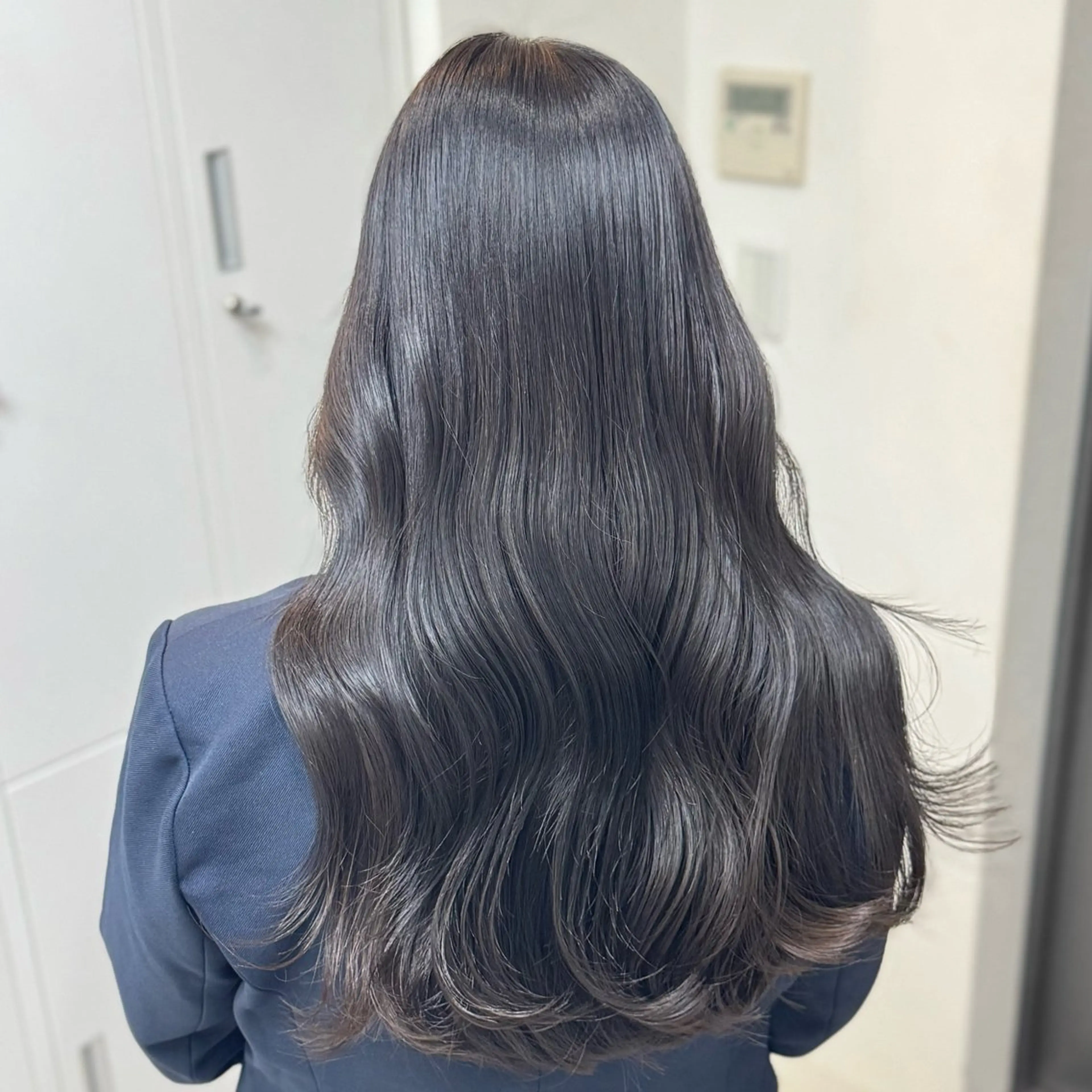 ロング カラー 黒髪 髪質改善 韓国風ヘア 縮毛矯正 トリートメント トリートメント ヘアセット ブリーチなし Ⅰ 髪質改善カラーのヘアスタイル