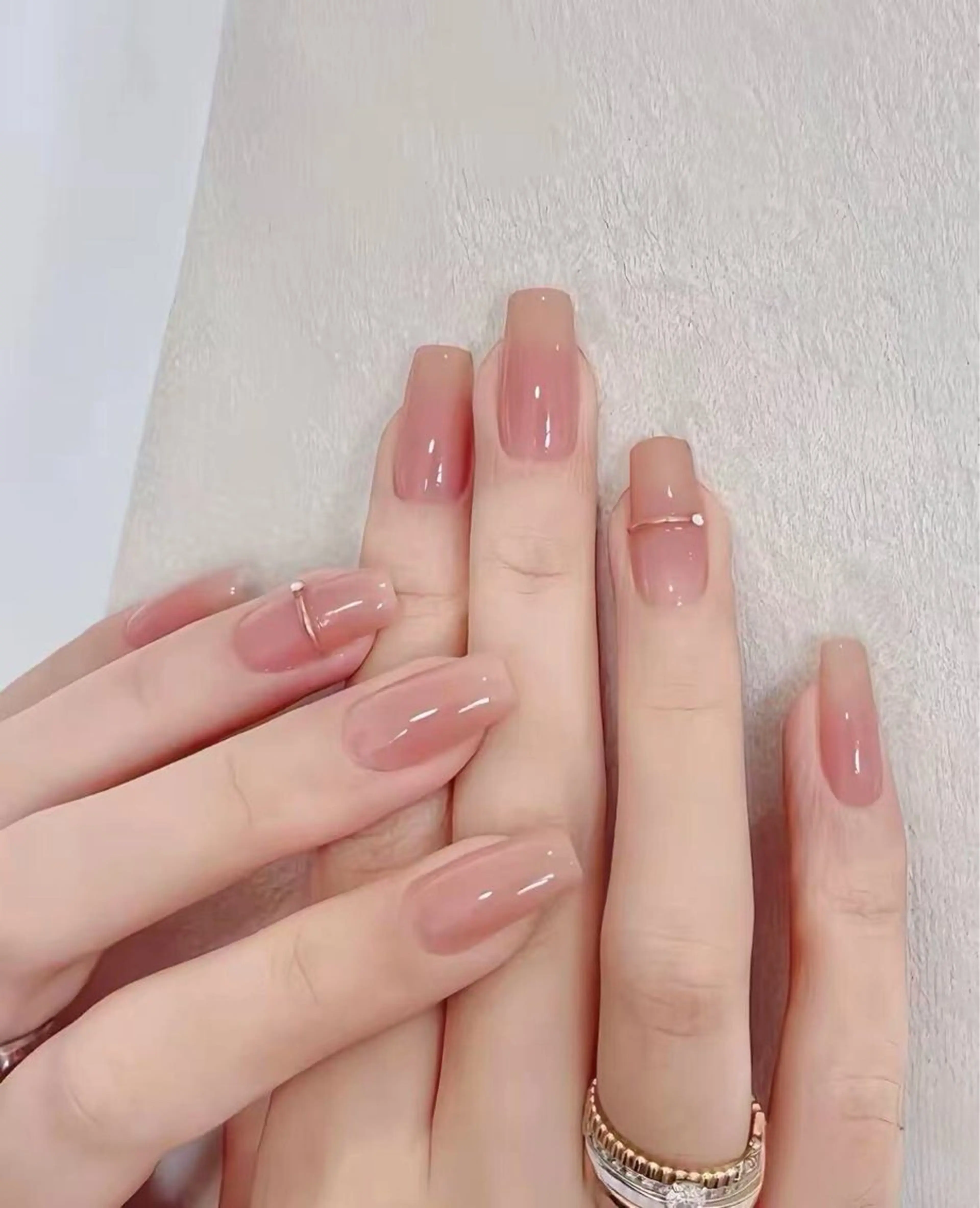 ネイル ハンドネイル 小 雨のネイルデザイン