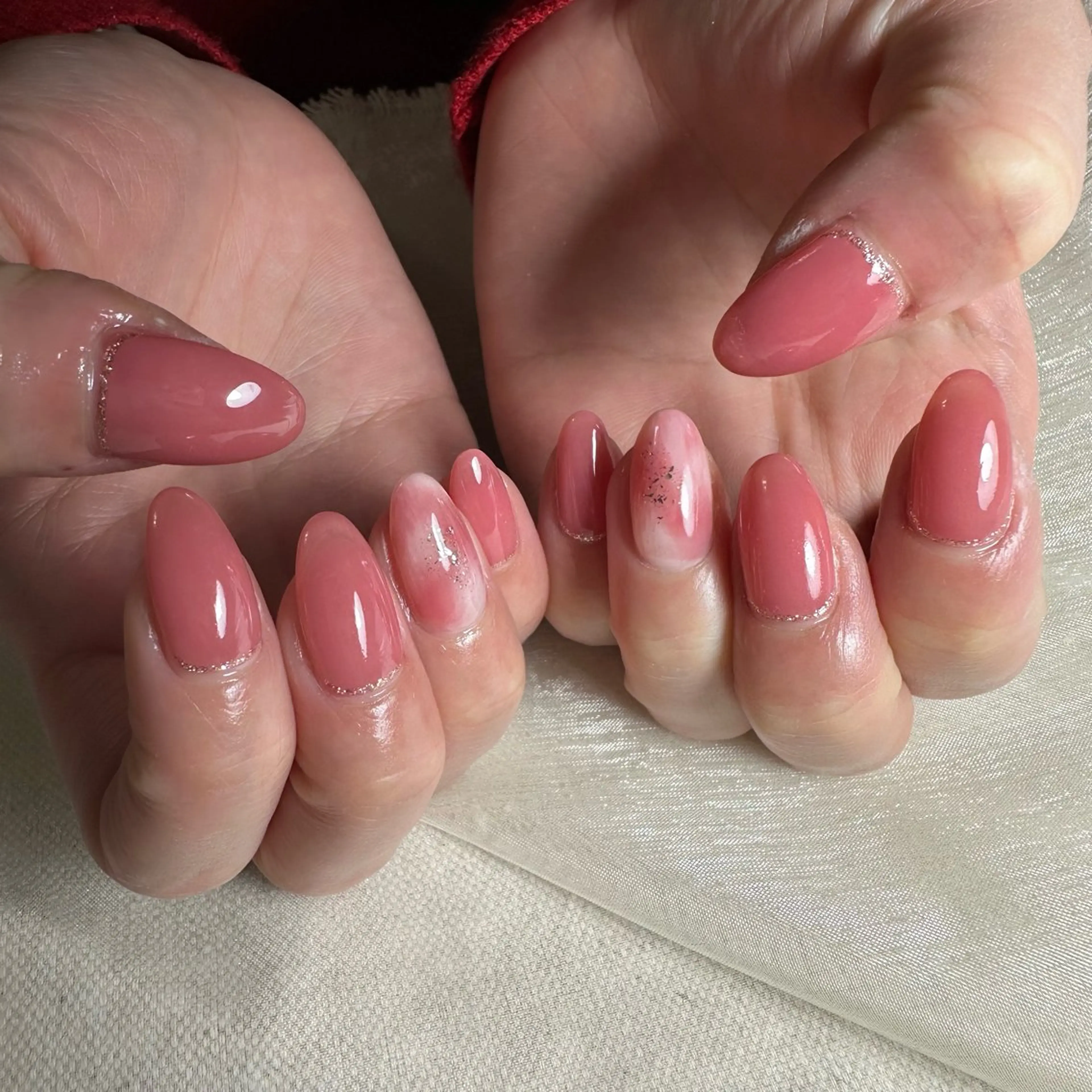 ネイル repos~ルポ~所属・里見 麗のネイルデザイン