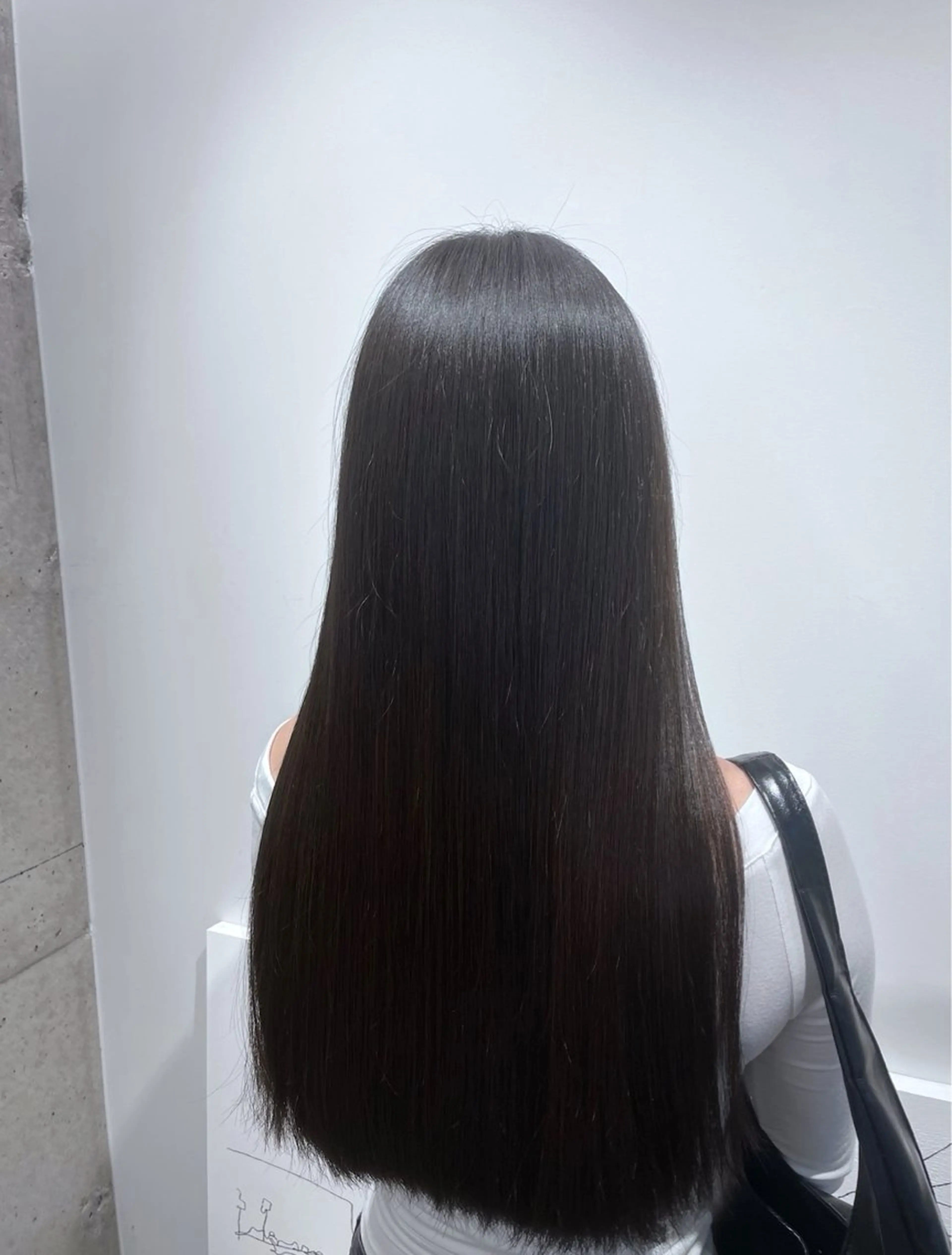 ロング カラー カット 縮毛矯正 トリートメント newi 天王寺 🪐airiのヘアスタイル